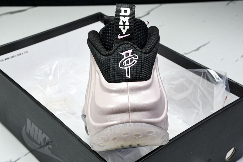 Nike Air Foamposite One Premium“Jin Kazama” HF6367-001