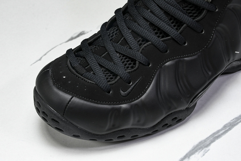 Nike Air Foamposite One FD5855 001