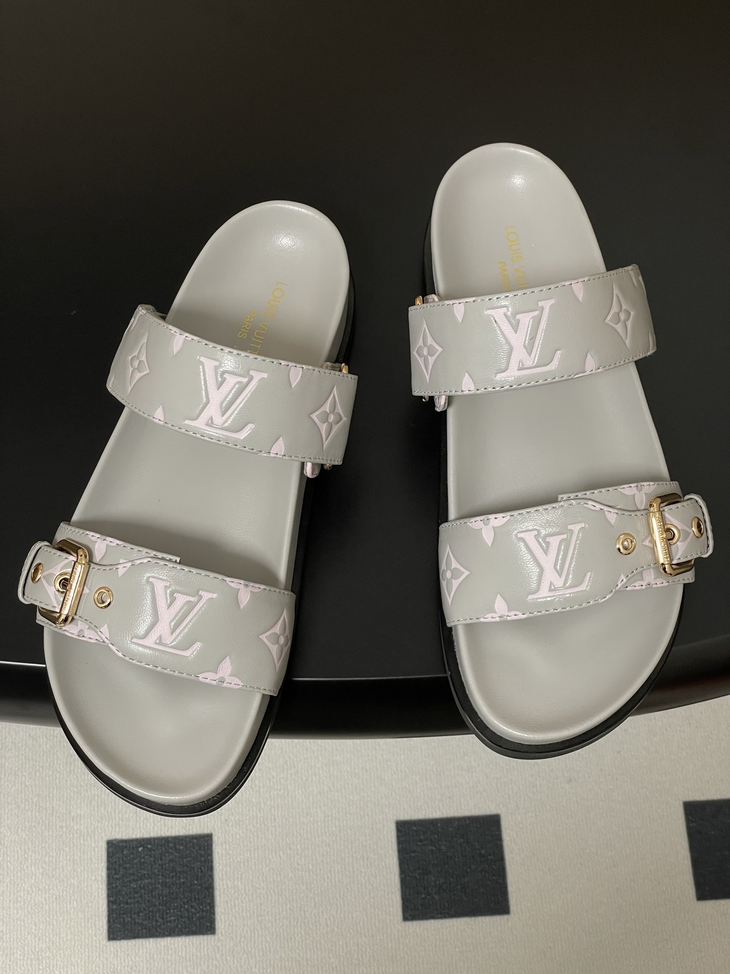 Louis Vuitton Slides(EU35-41)