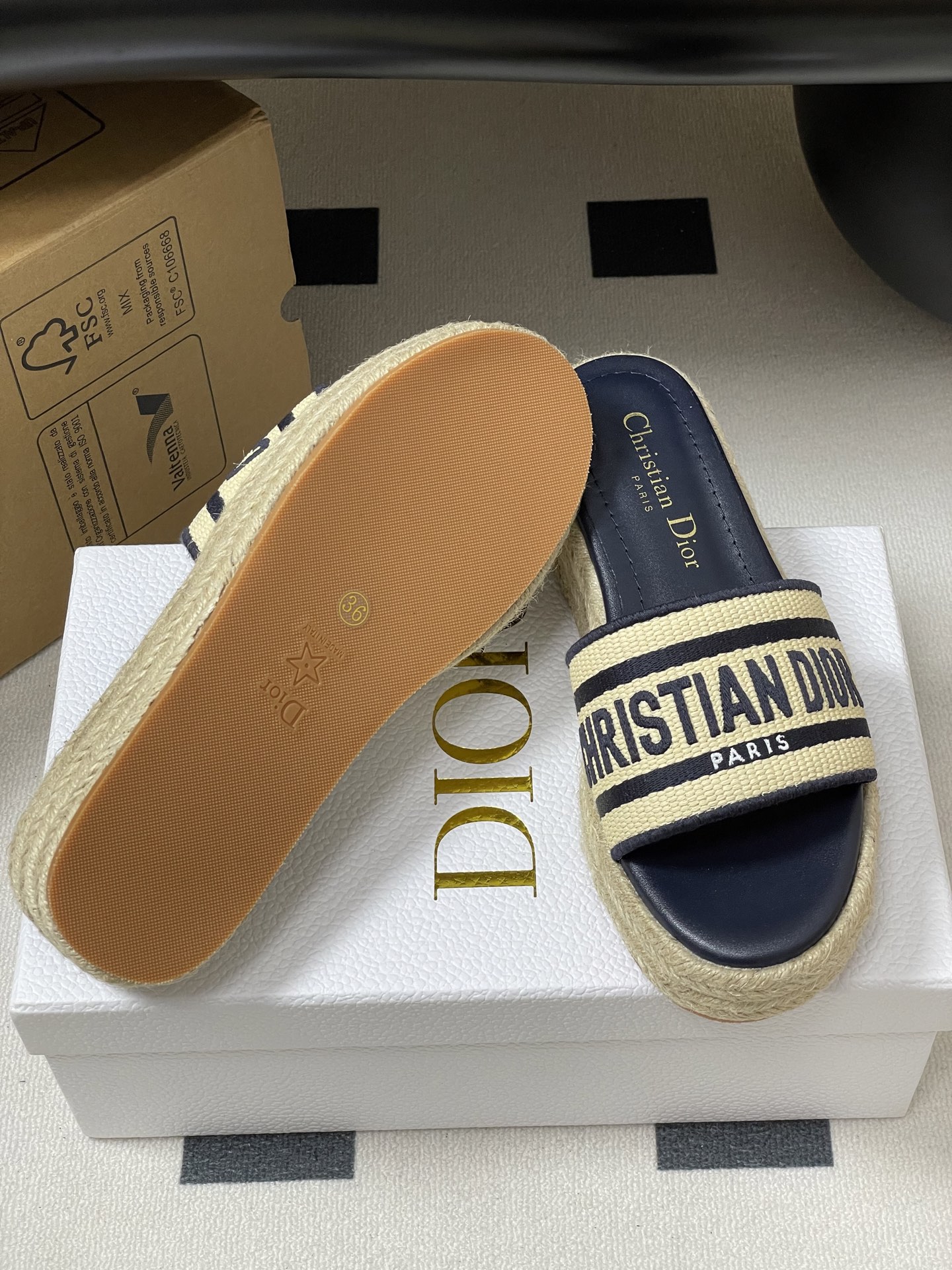 D*or Dway 2025SS Slides-4.5CM(EU35-43)