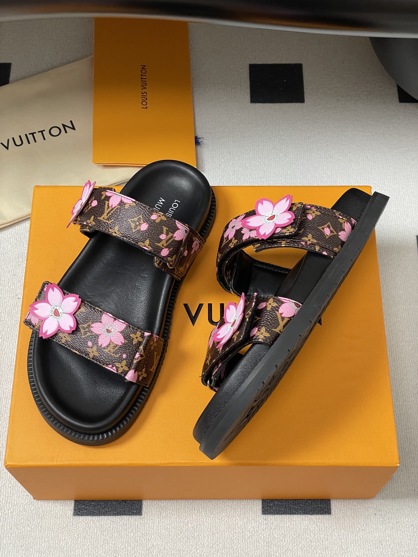 Louis Vuitton X Sunset Comfort(EU35-41)