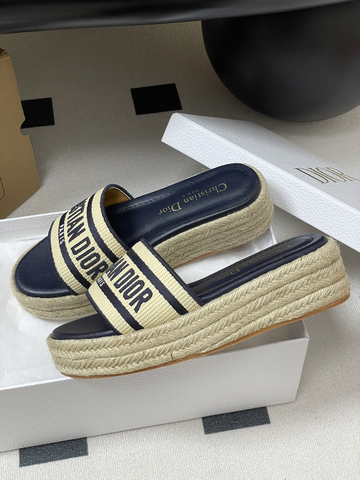 D*or Dway 2025SS Slides-4.5CM(EU35-43)