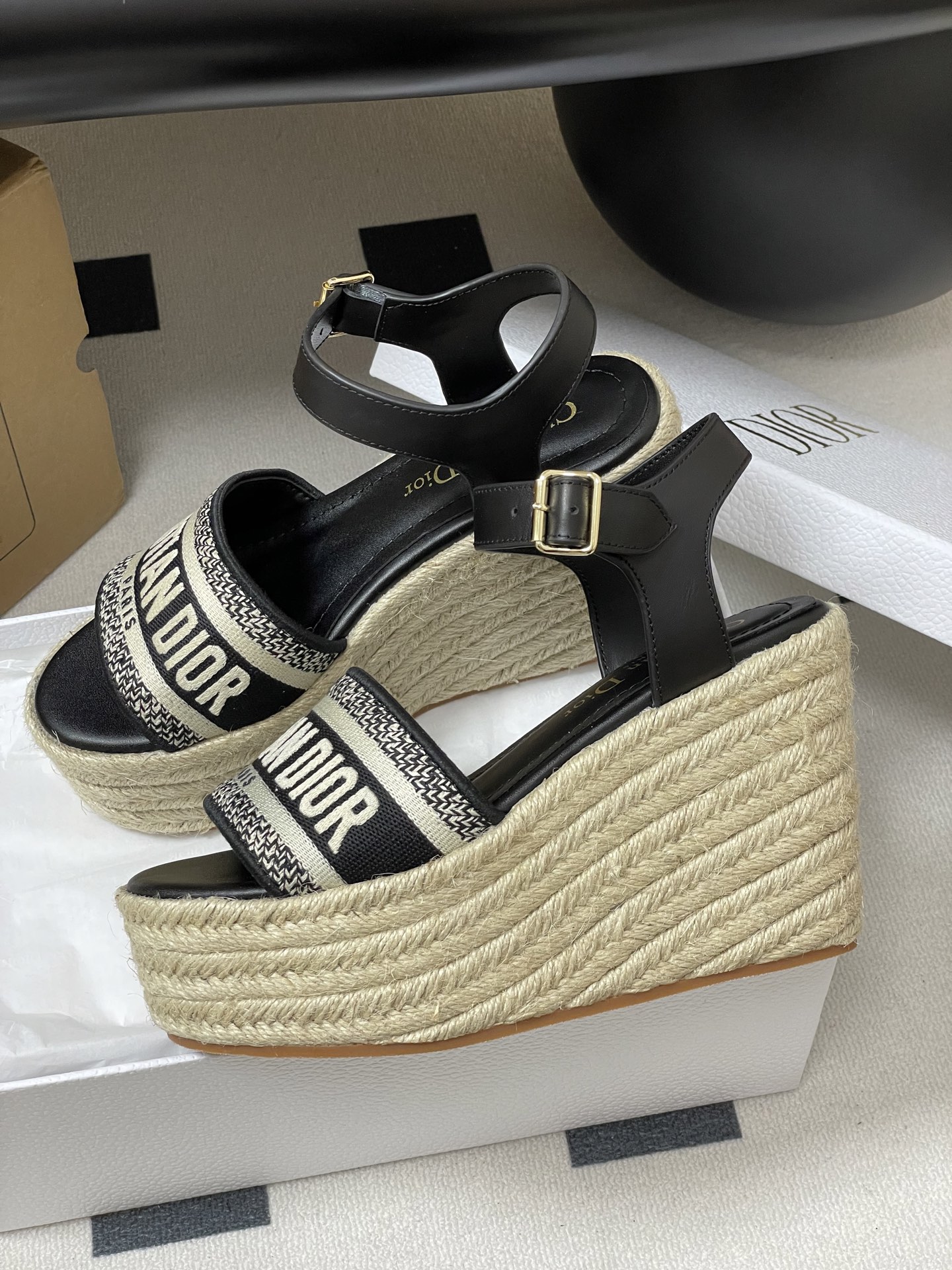D*or 2025SS Sandals-9.5CM(EU35-43)