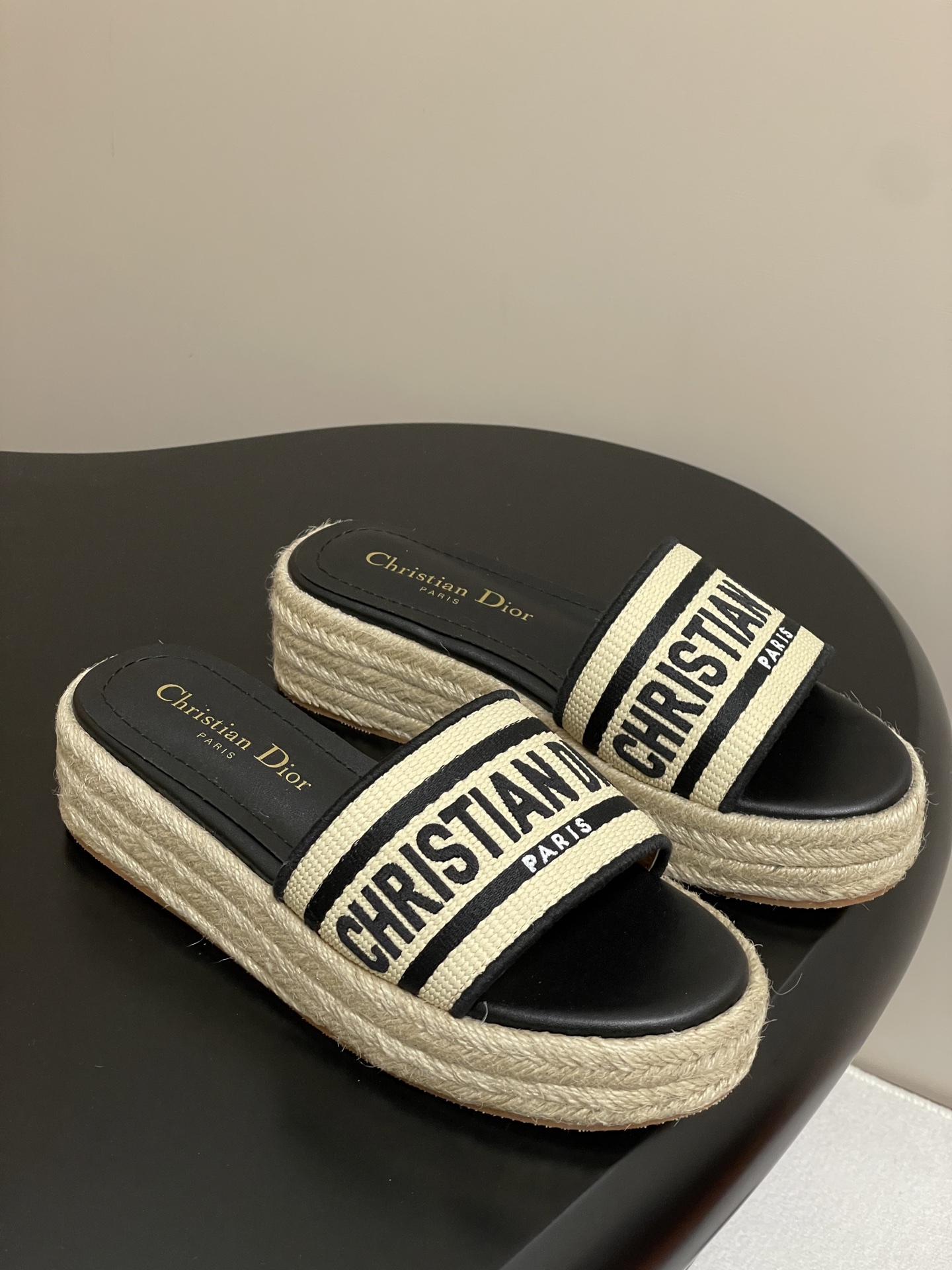 D*or Dway 2025SS Slides-4.5CM(EU35-43)