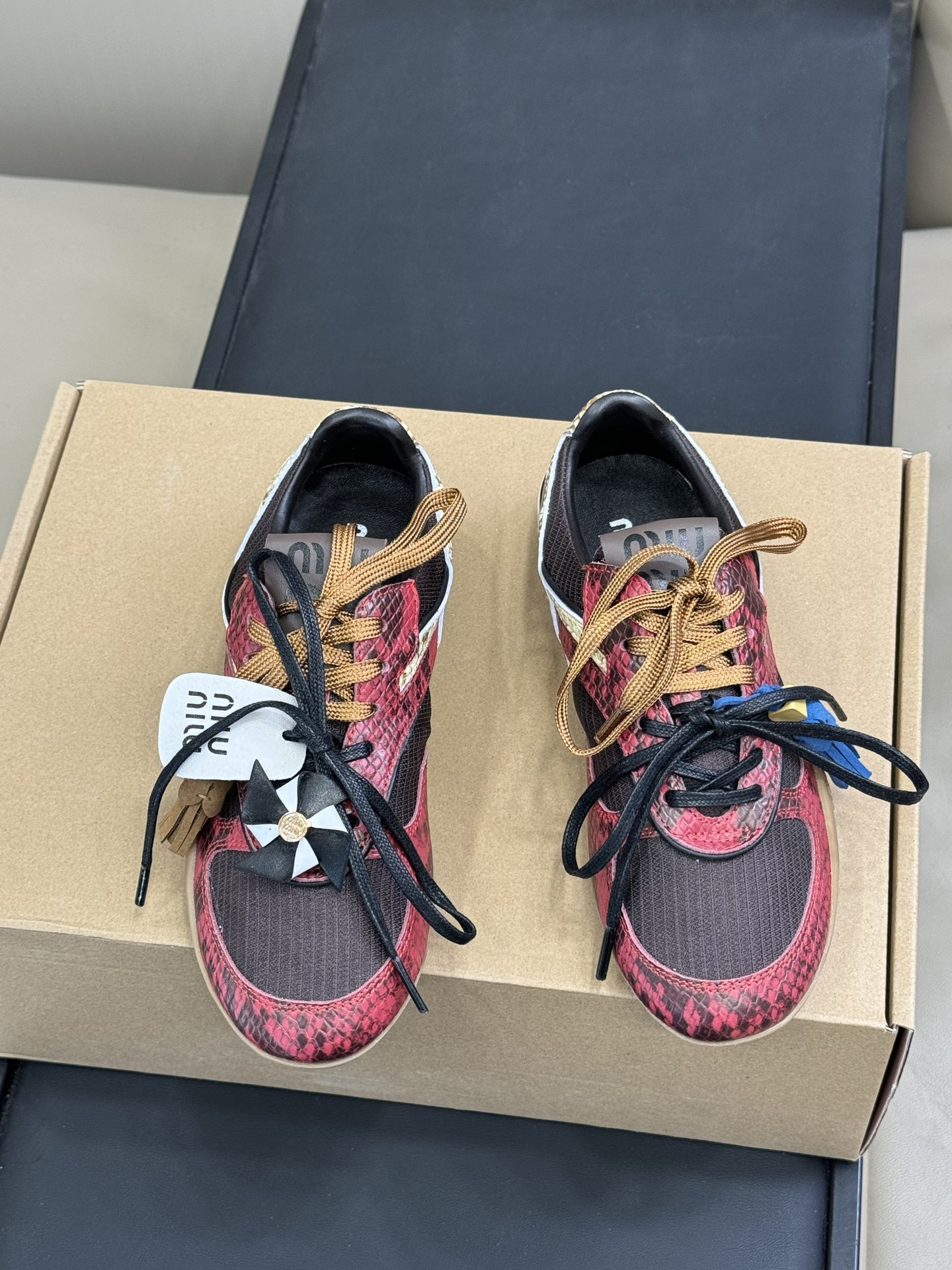 Miumiu Sneaker(EU35-41)