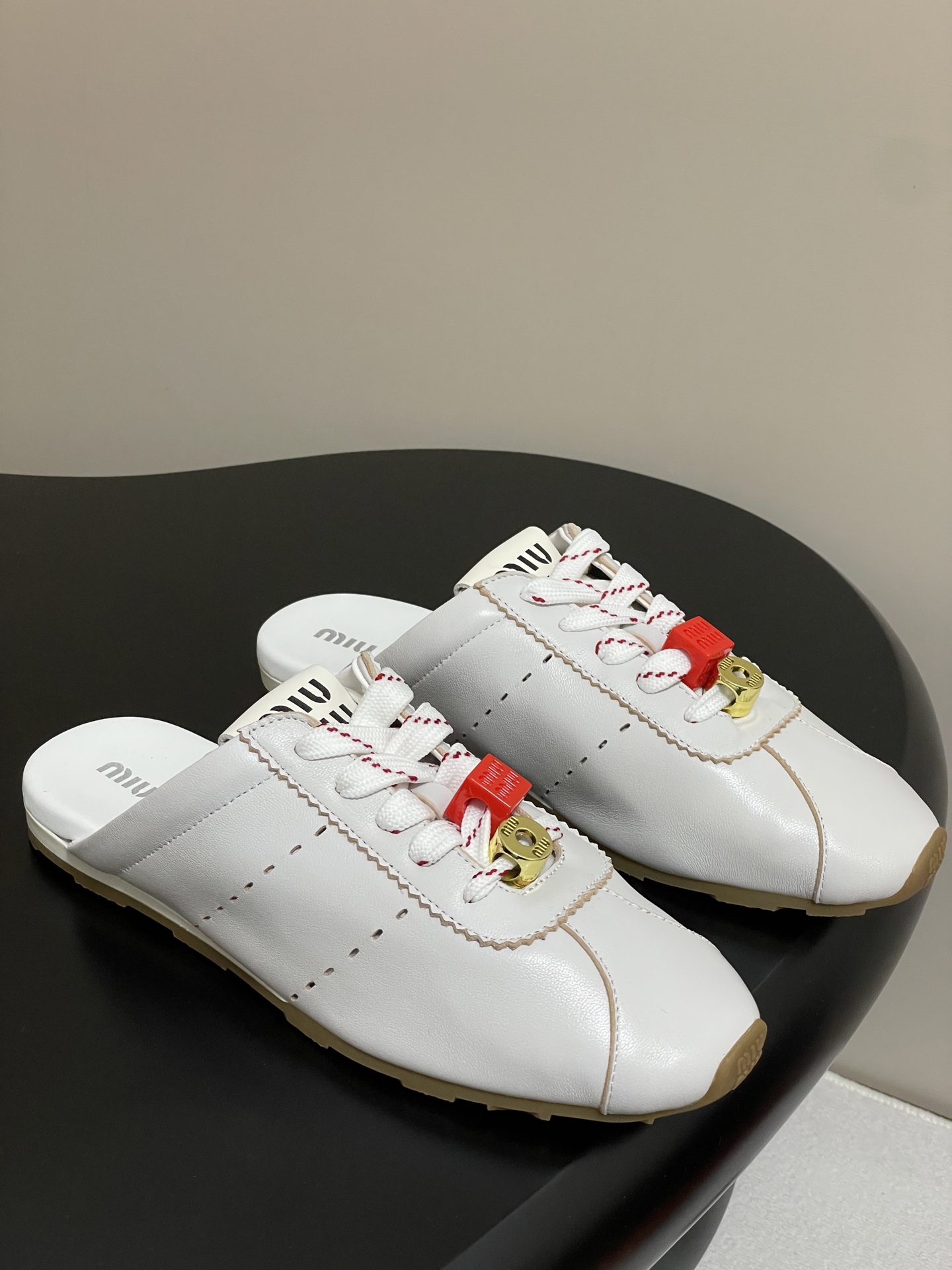 Miumiu Sneaker(EU35-41)