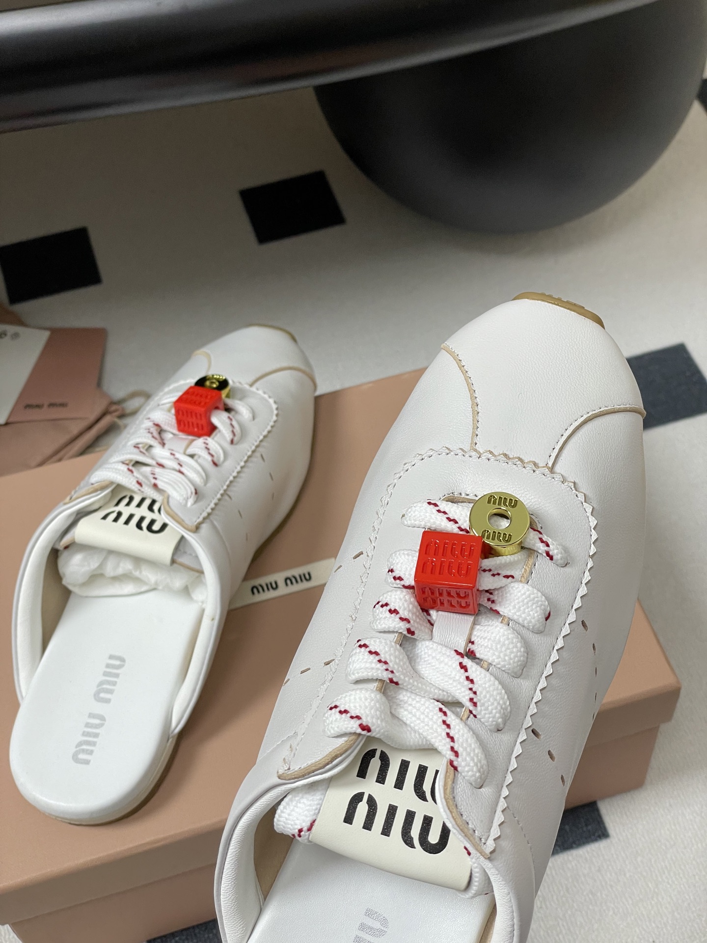 Miumiu Sneaker(EU35-41)
