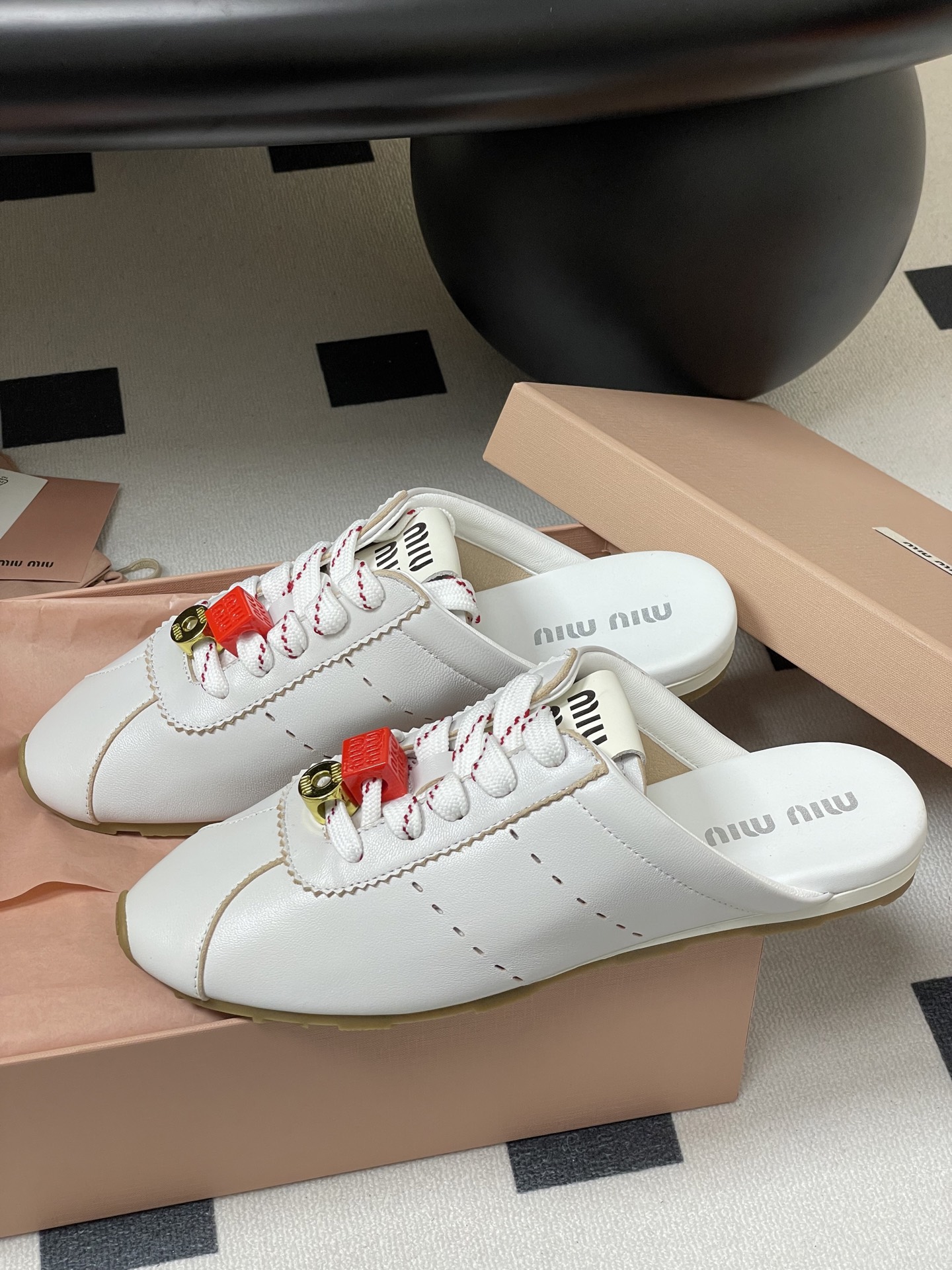 Miumiu Sneaker(EU35-41)
