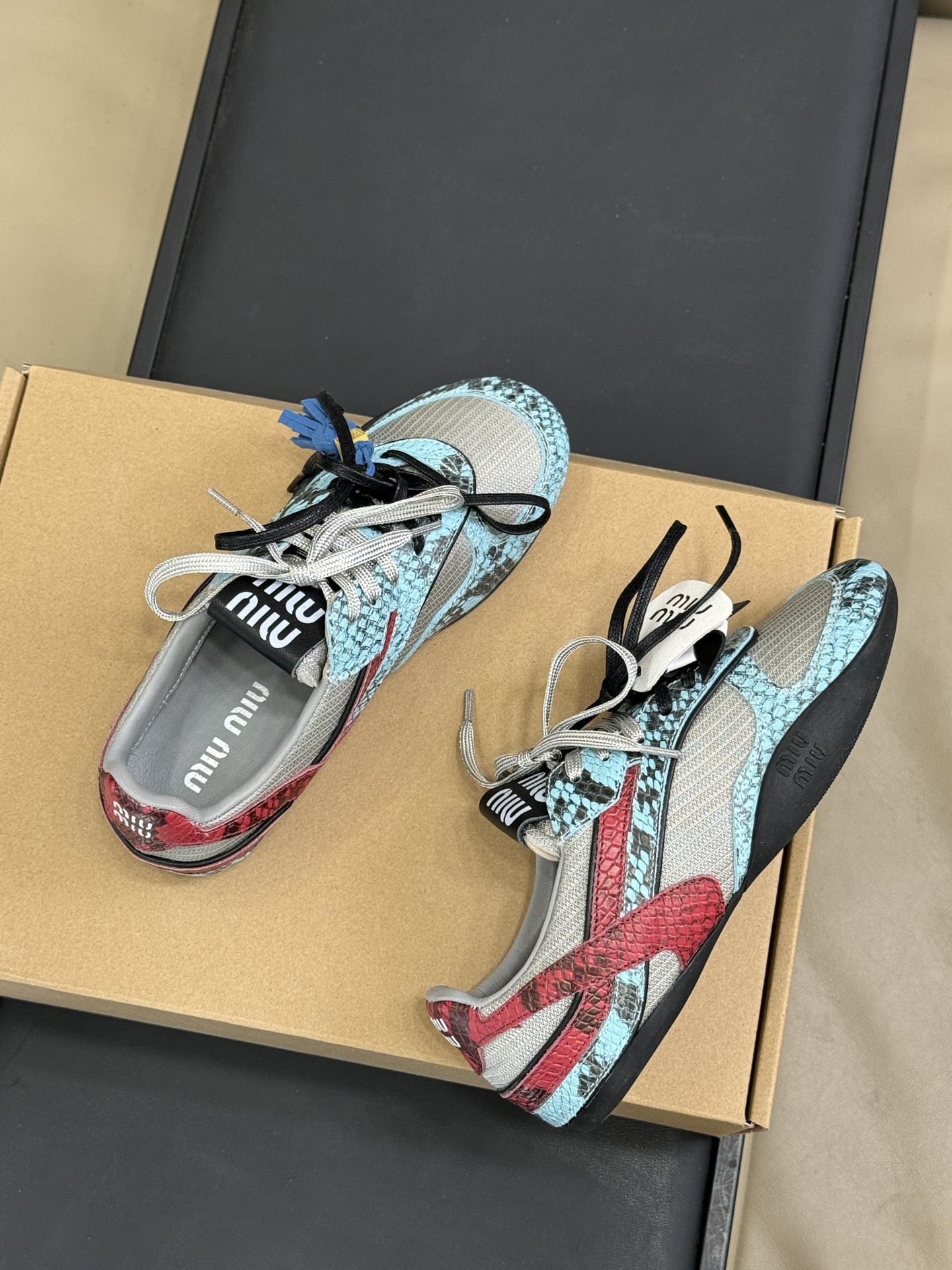 Miumiu Sneaker(EU35-41)
