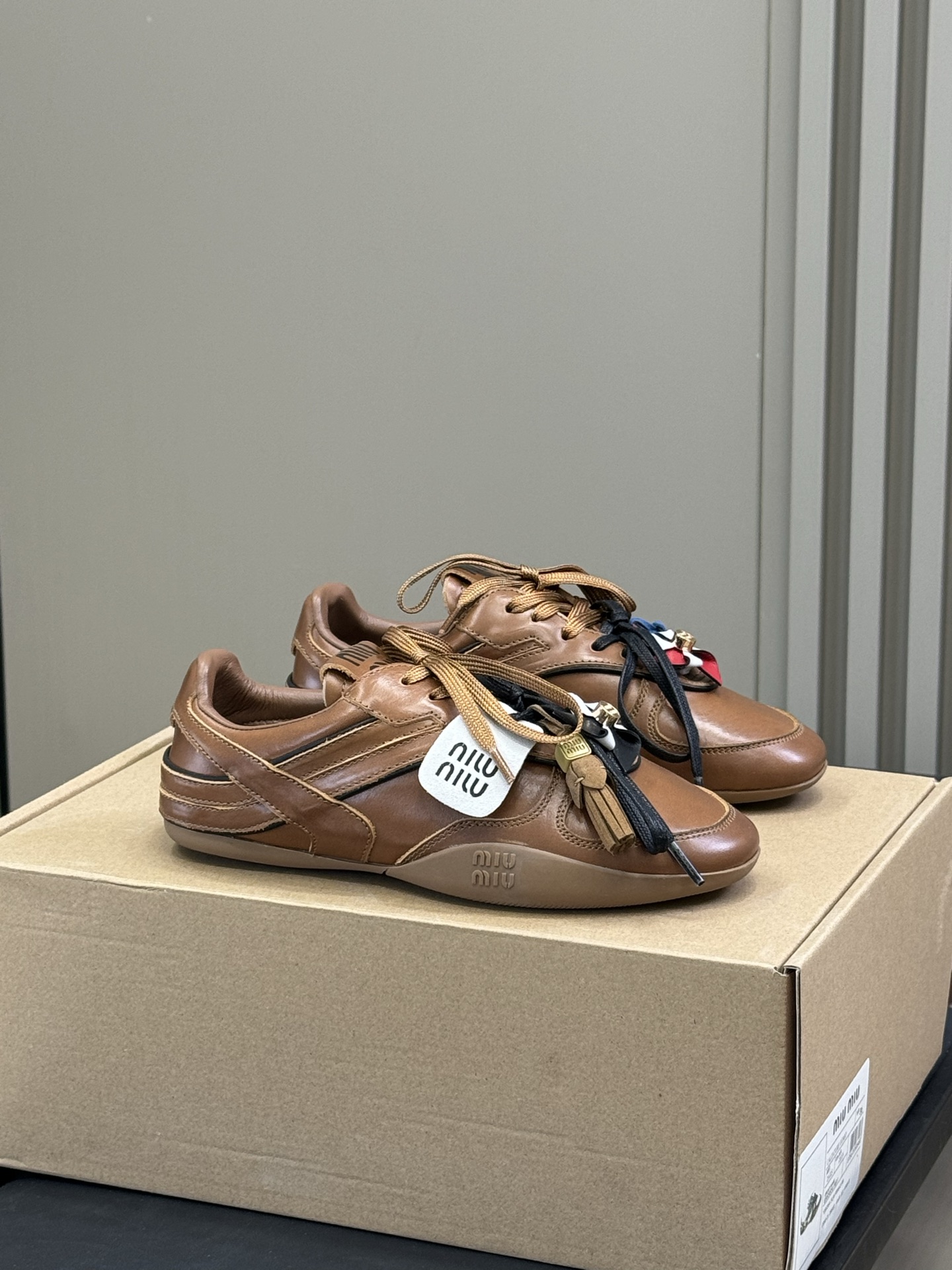 Miumiu Sneaker(EU35-41)