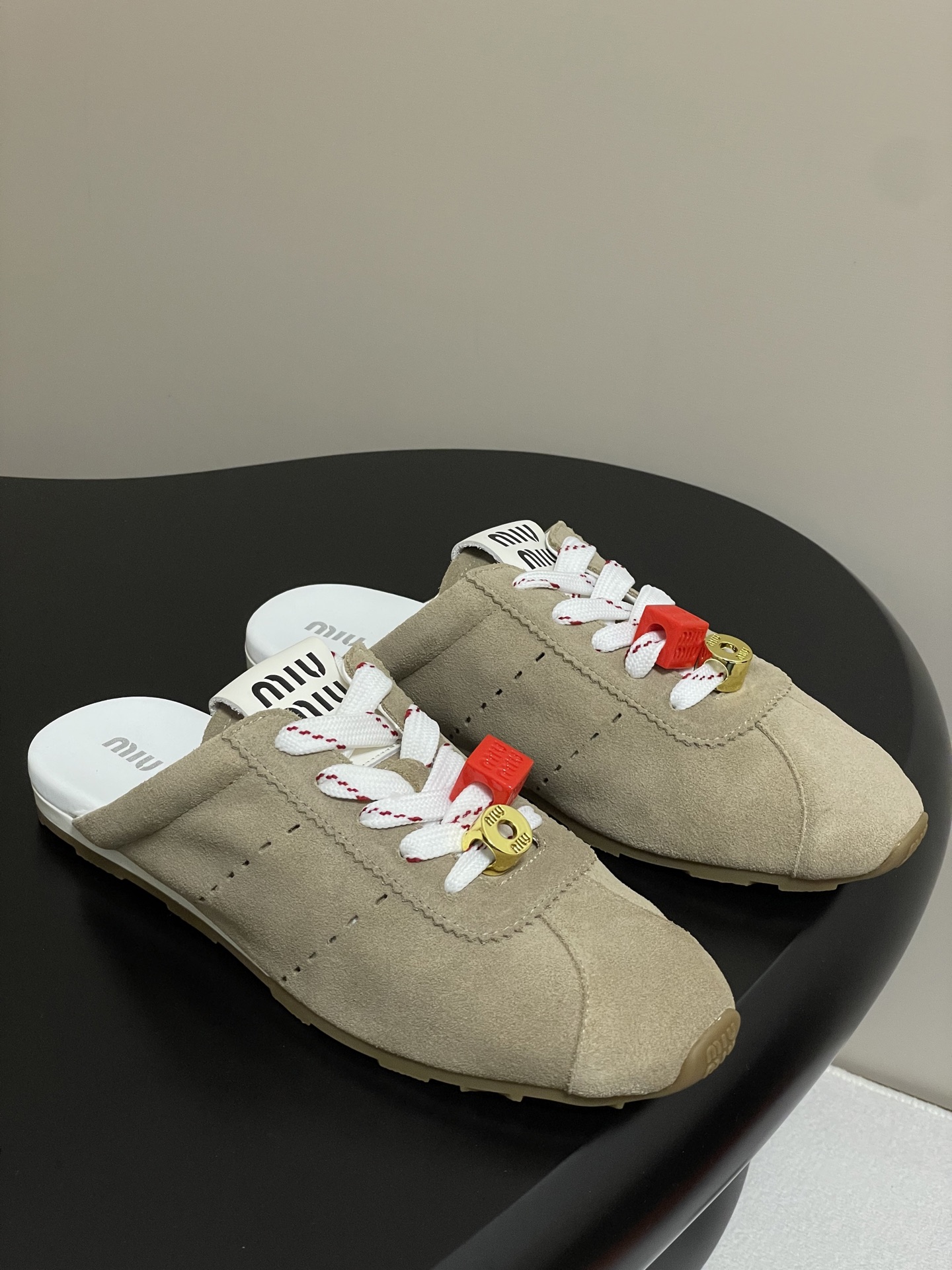 Miumiu Sneaker(EU35-41)