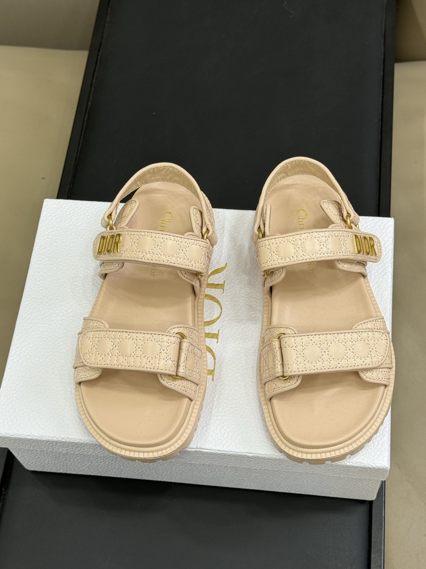 D*or 2025SS Sandals (EU35-41)