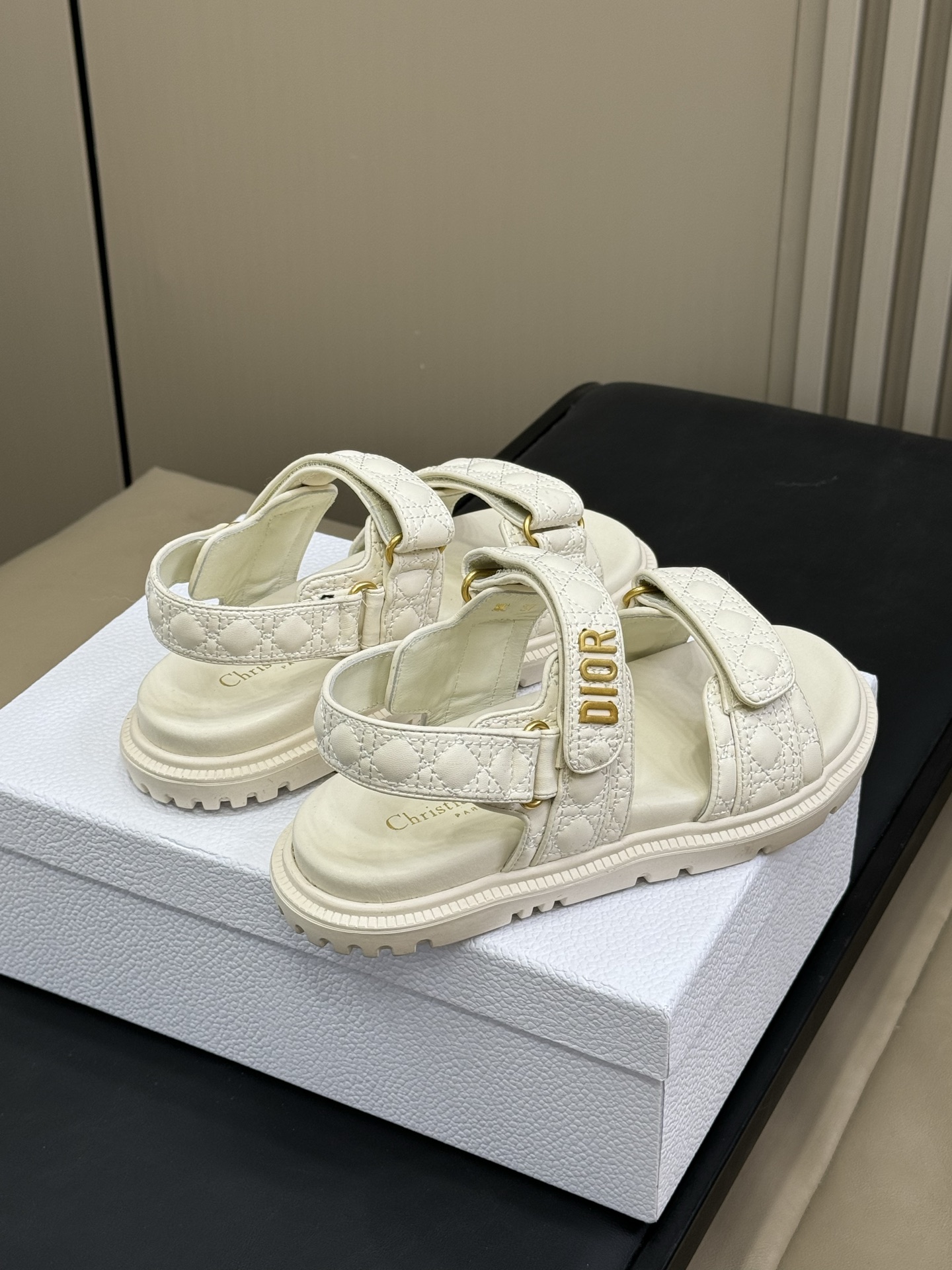 D*or 2025SS Sandals (EU35-41)