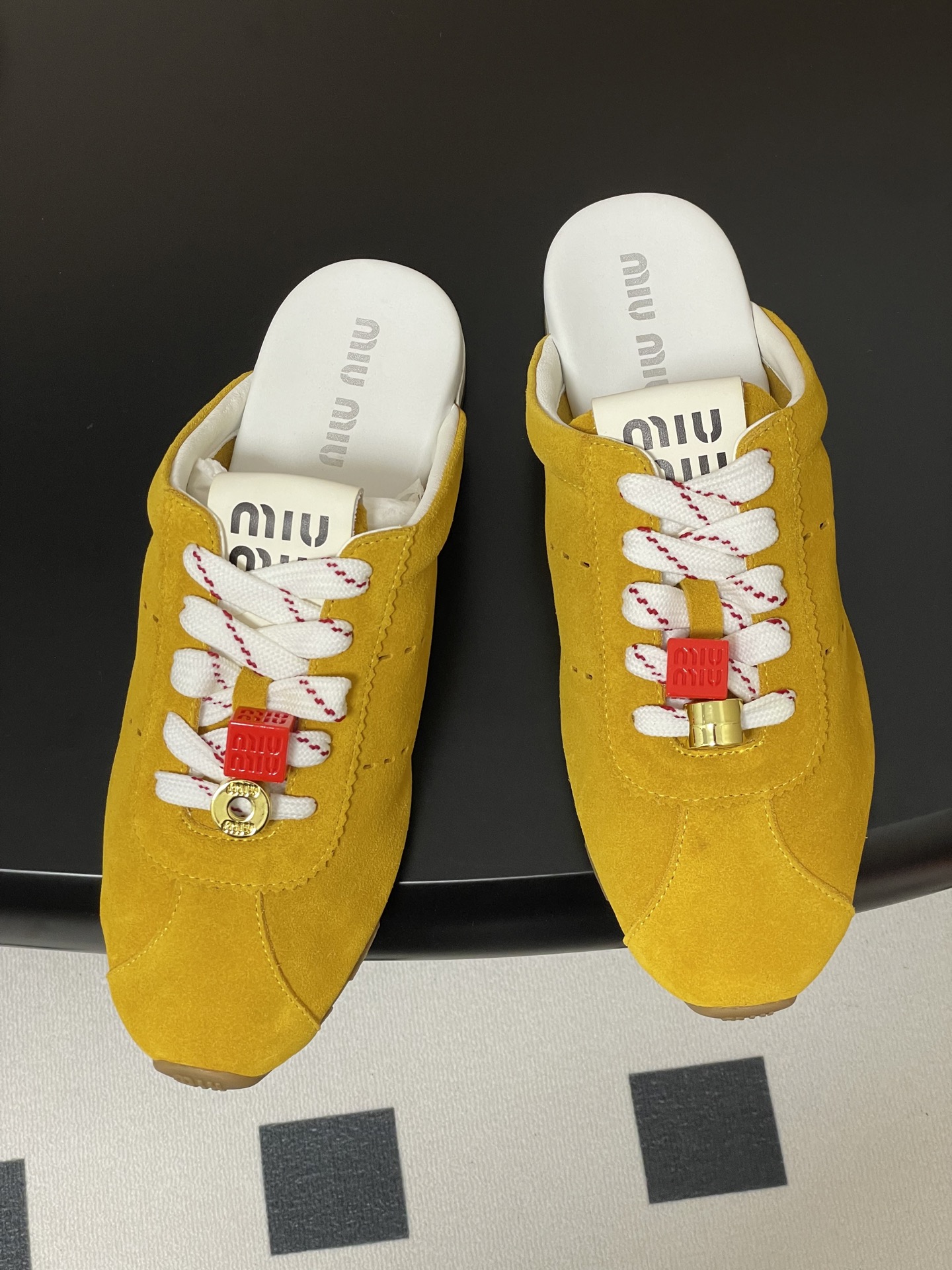 Miumiu Sneaker(EU35-41)