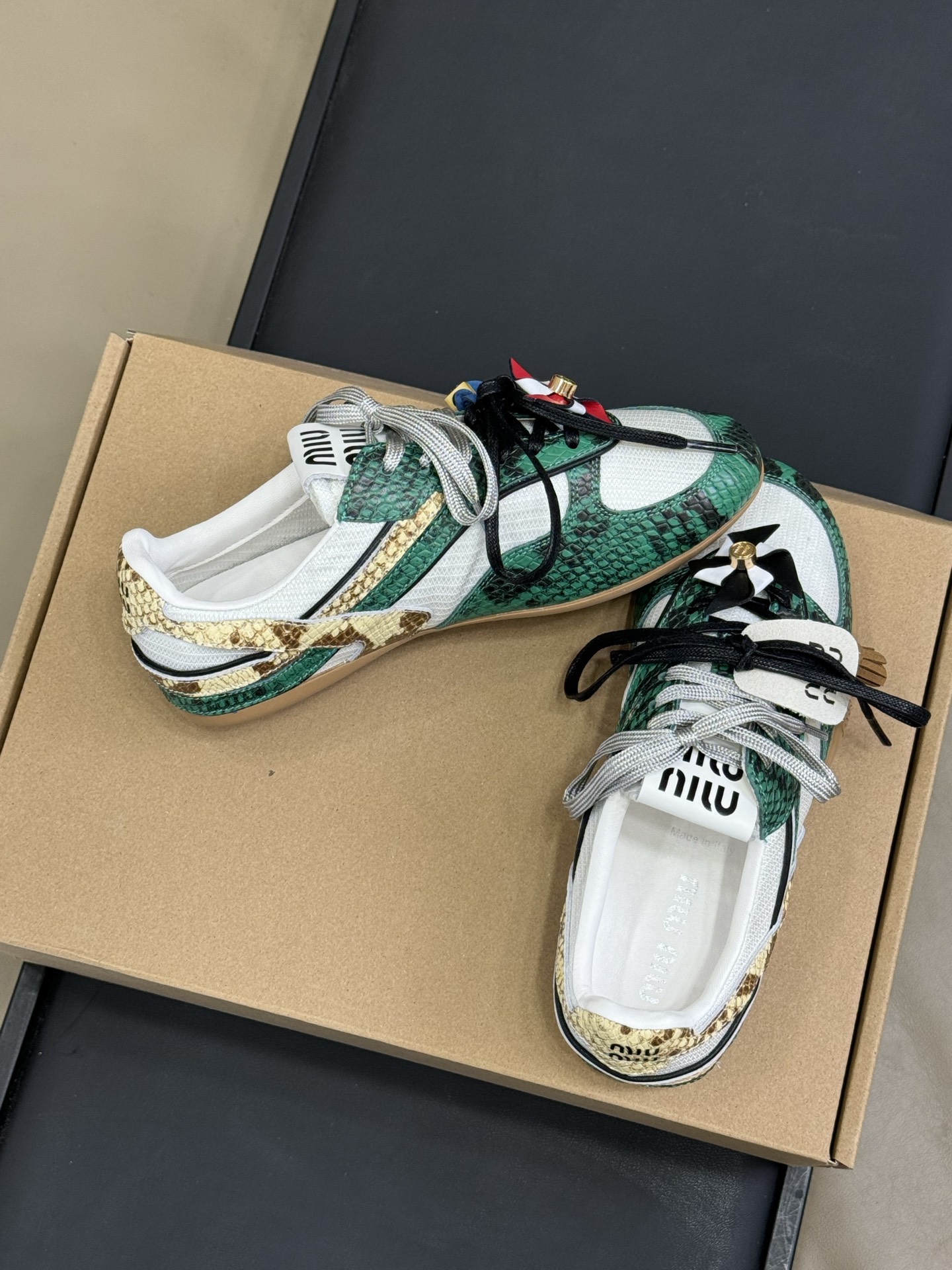 Miumiu Sneaker(EU35-41)