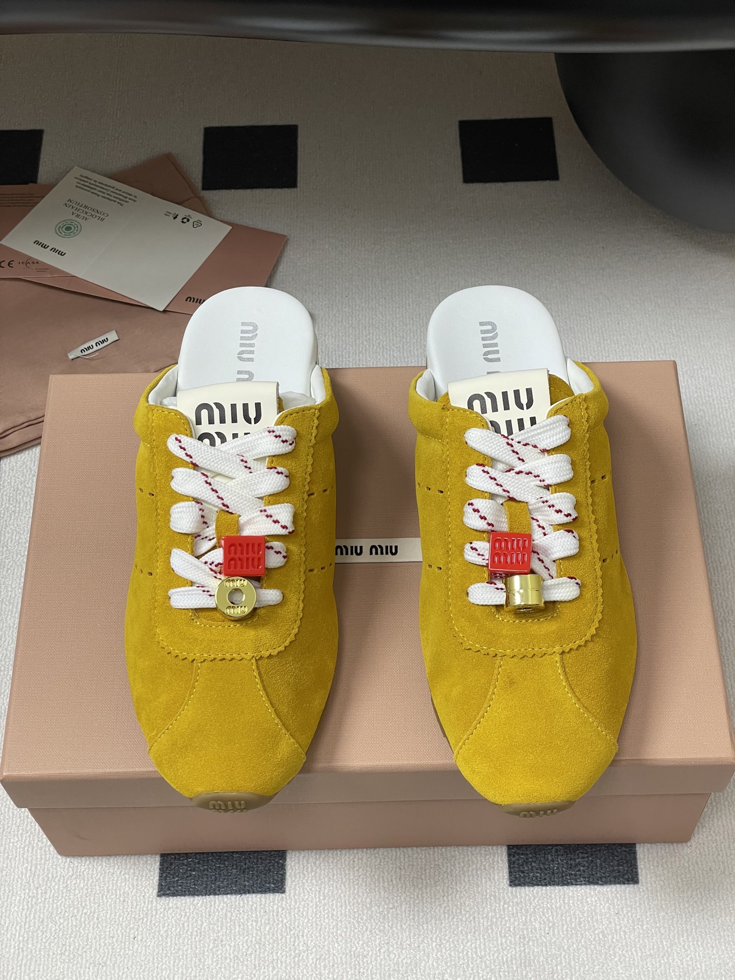 Miumiu Sneaker(EU35-41)