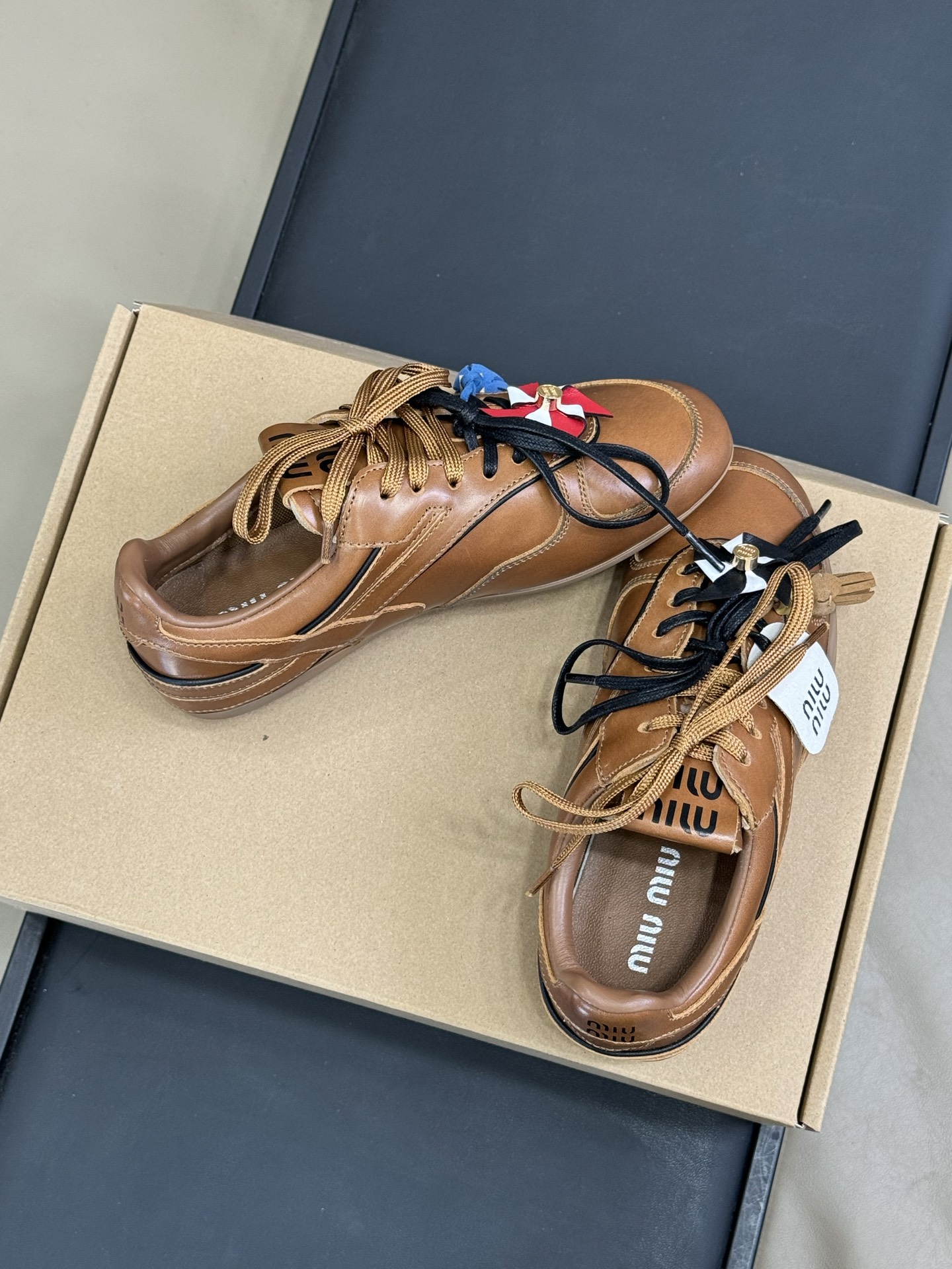 Miumiu Sneaker(EU35-41)