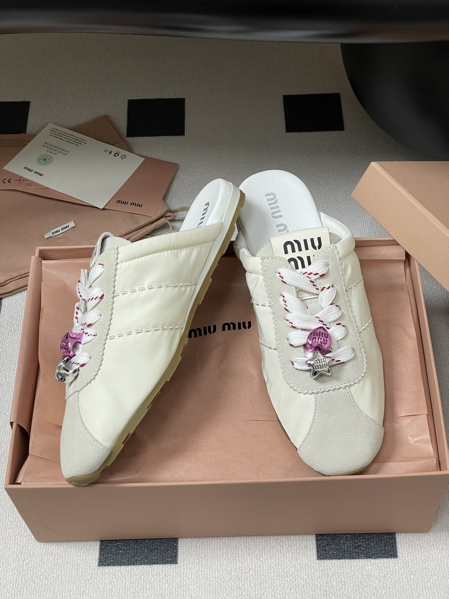 Miumiu Sneaker(EU35-41)