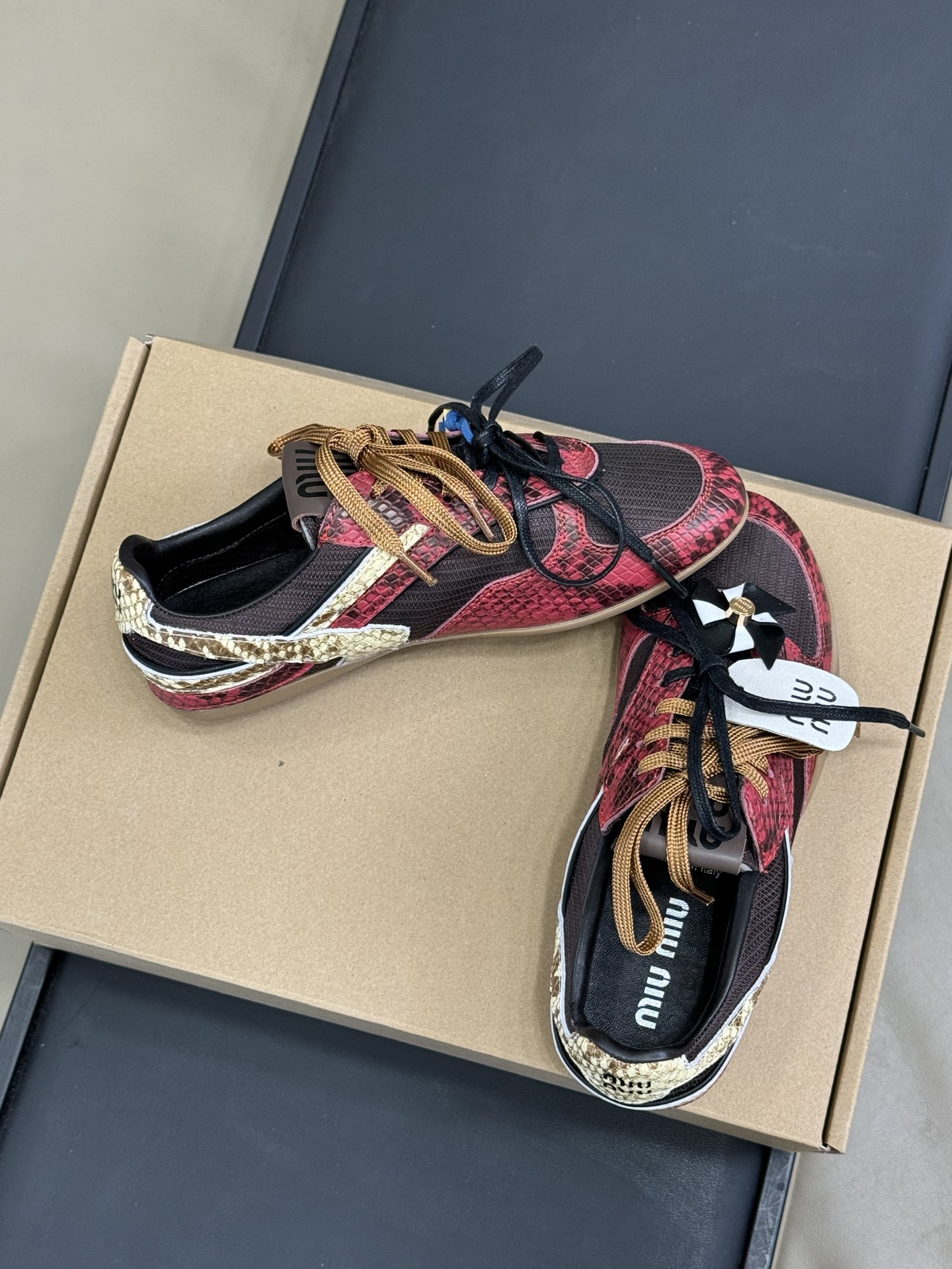 Miumiu Sneaker(EU35-41)