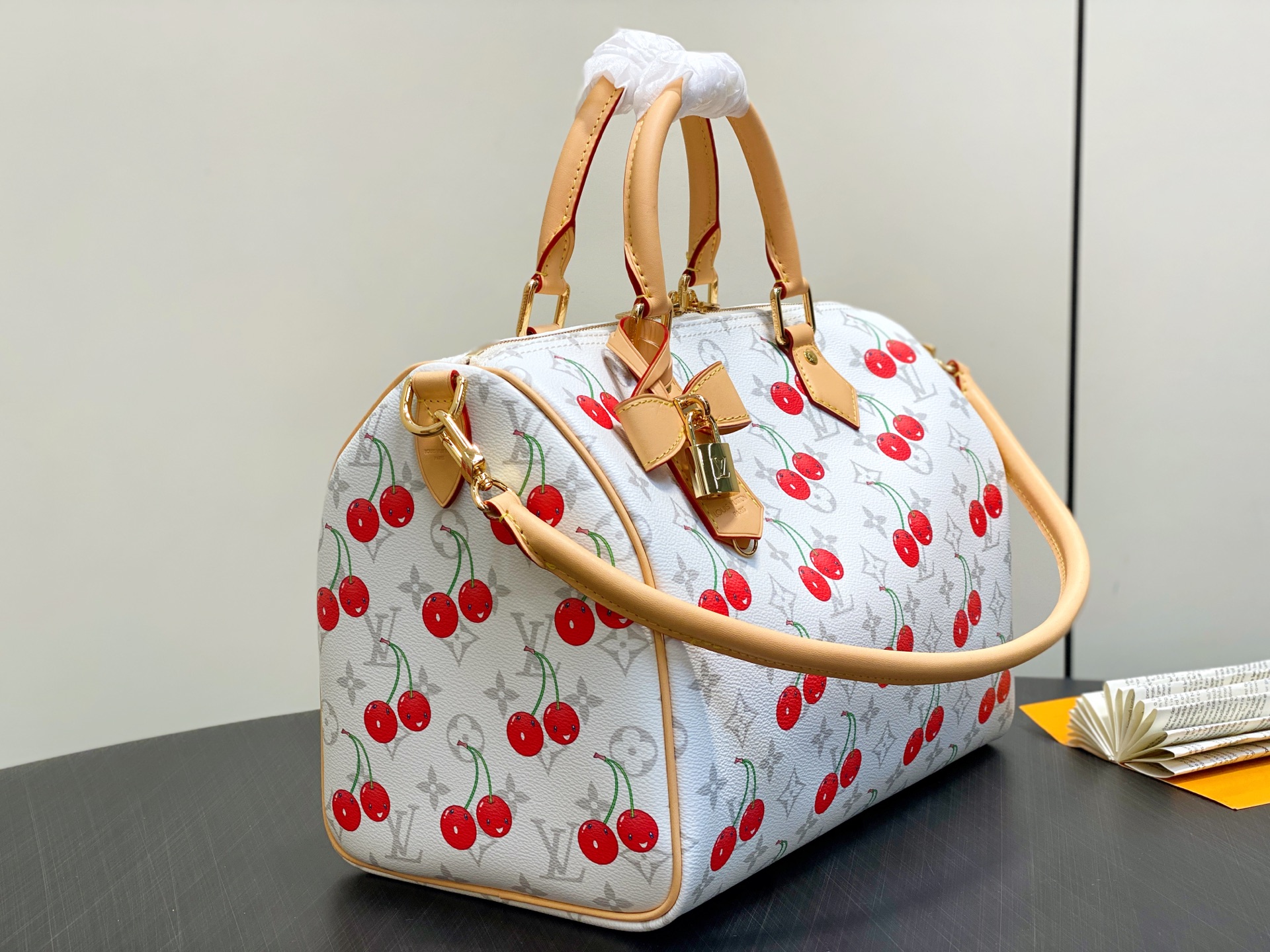 LV x TM Speedy Soft 30(30*21*17CM)