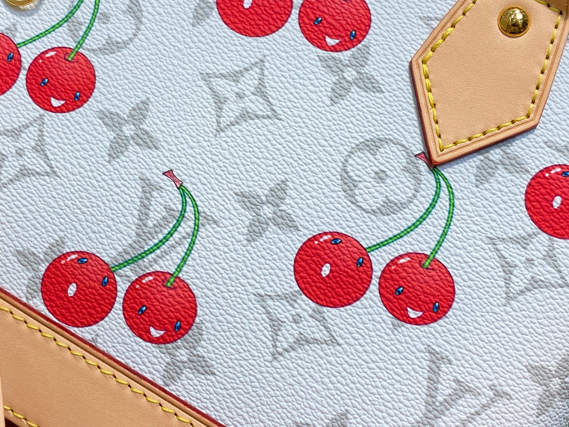 LV Alma bb(23.5 x 17.5 x 11.5)