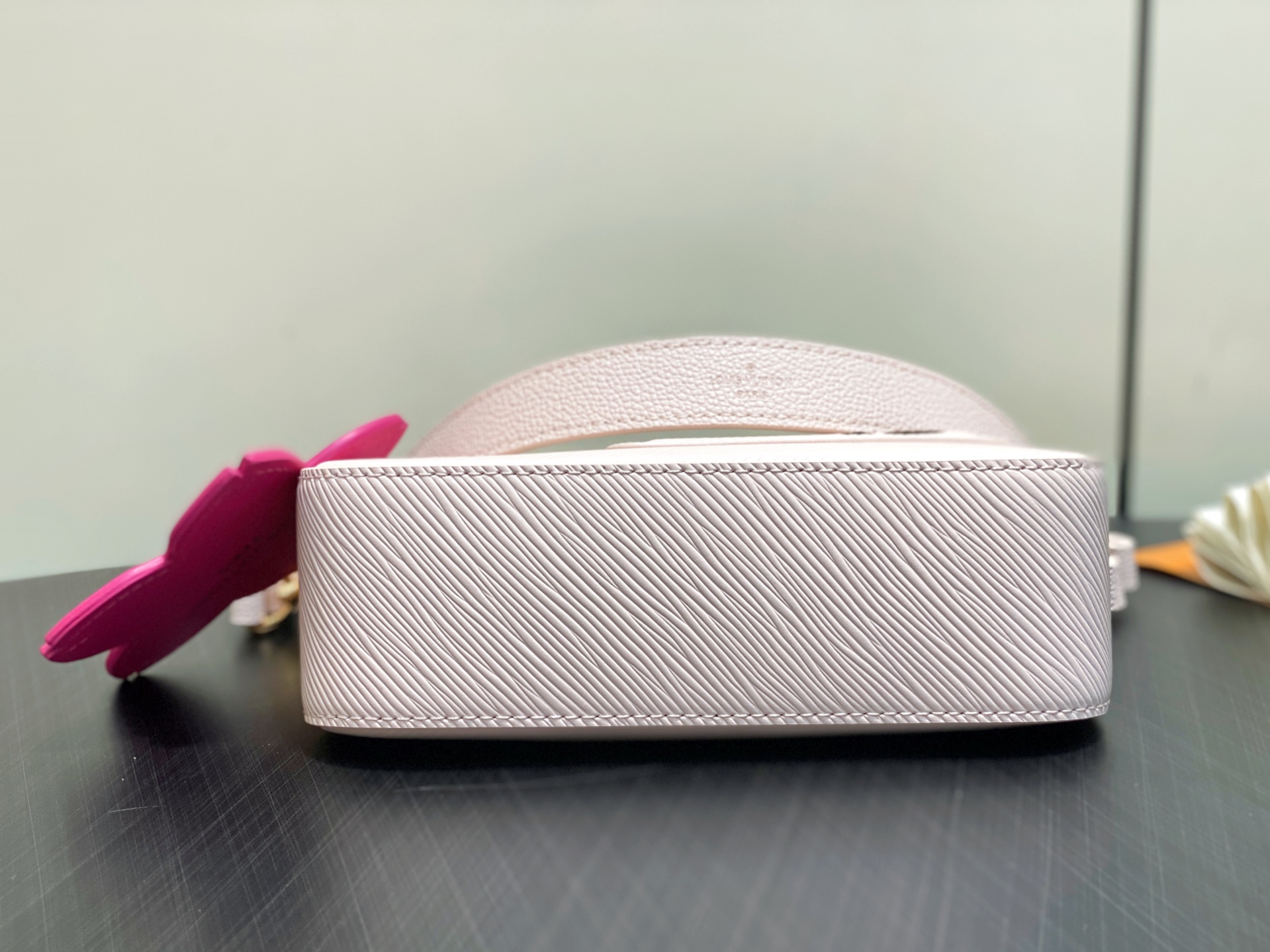 Louis Vuitton x TM Marellini(13.5 x 6.5 x 19 CM)