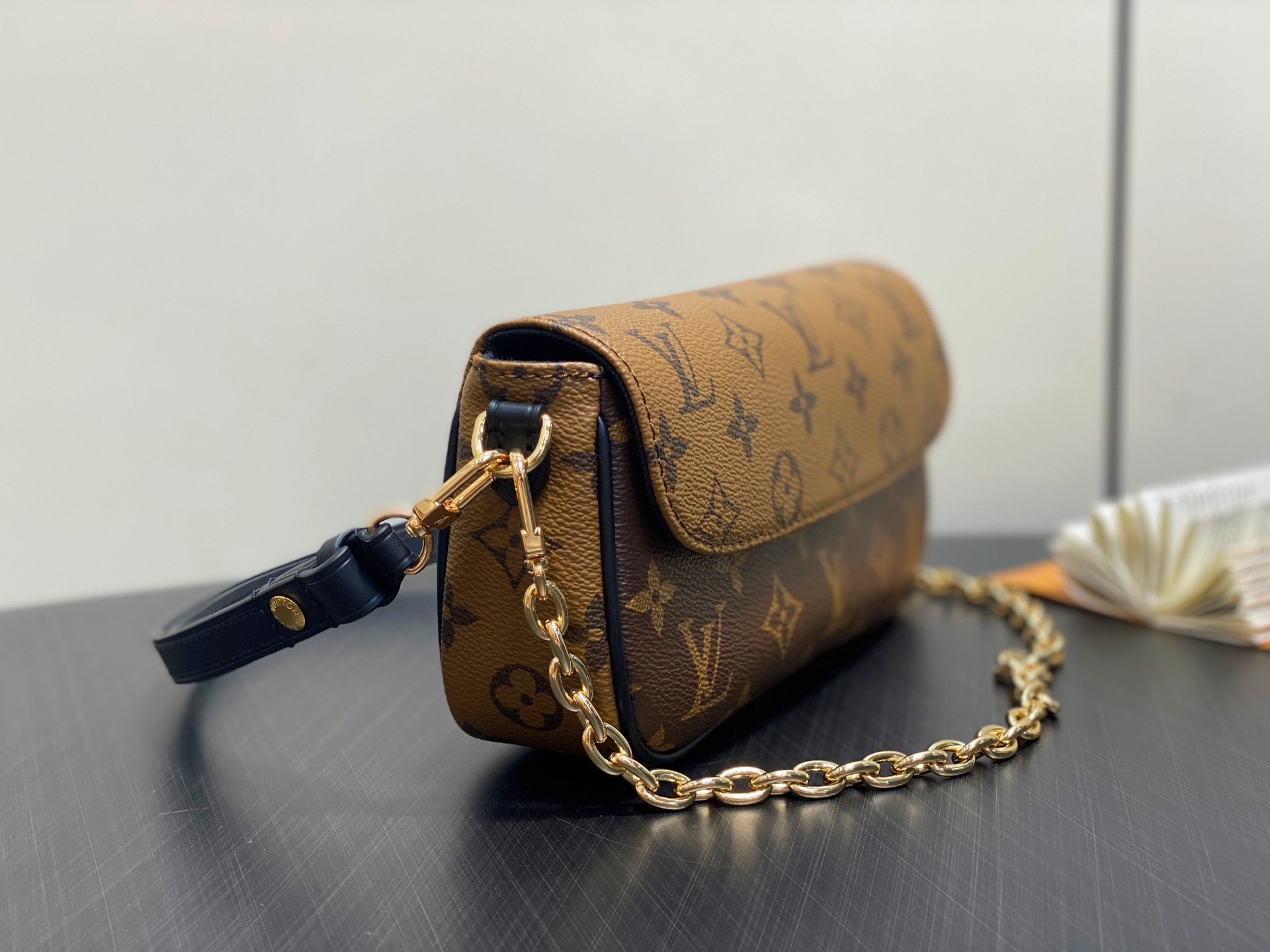 Louis Vuitton Wallet On Chain Ivy Bag (23.5x12x4.3CM)