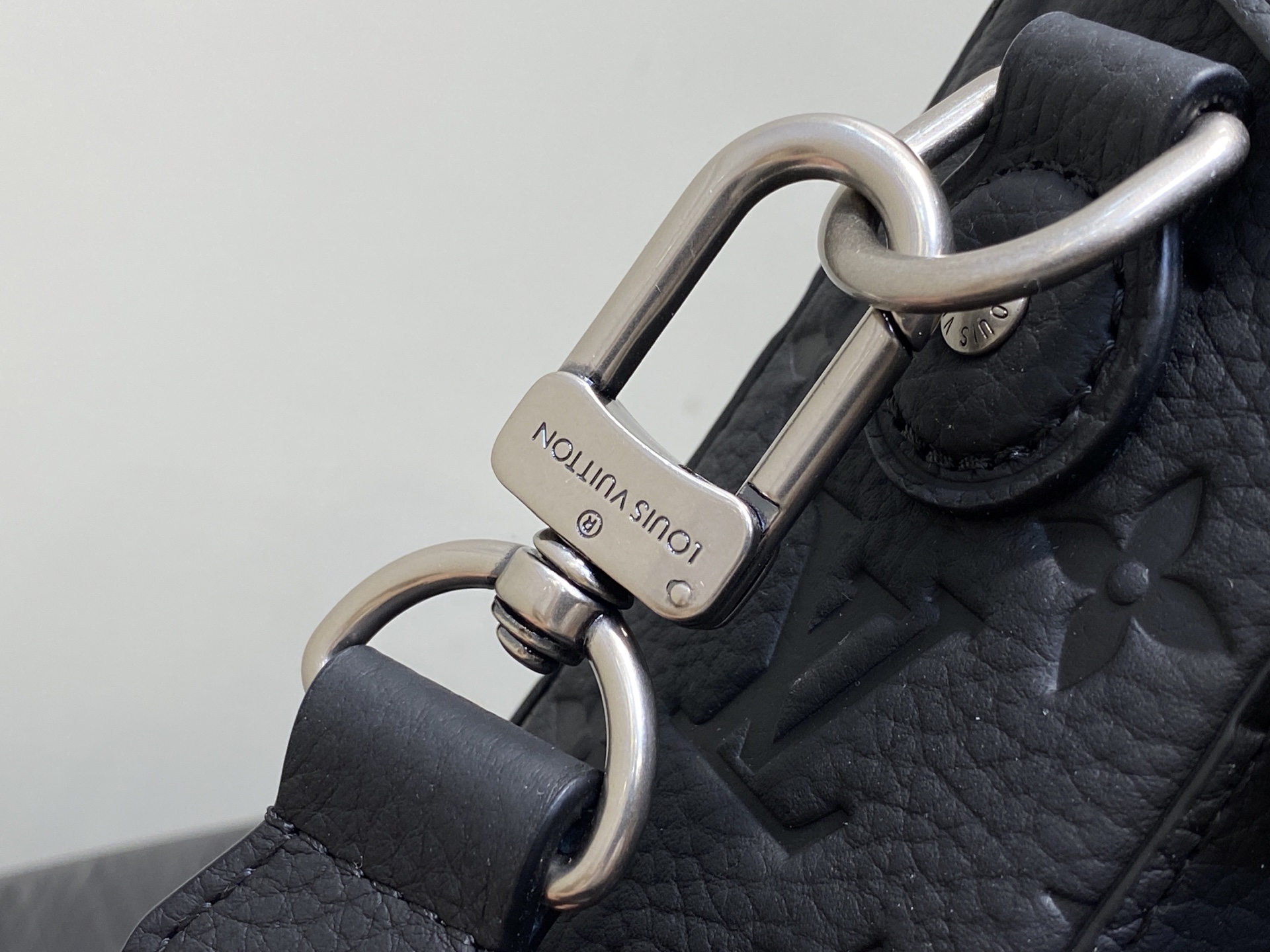 Louis Vuitton Soul Trunk Bag (19x15x7CM)