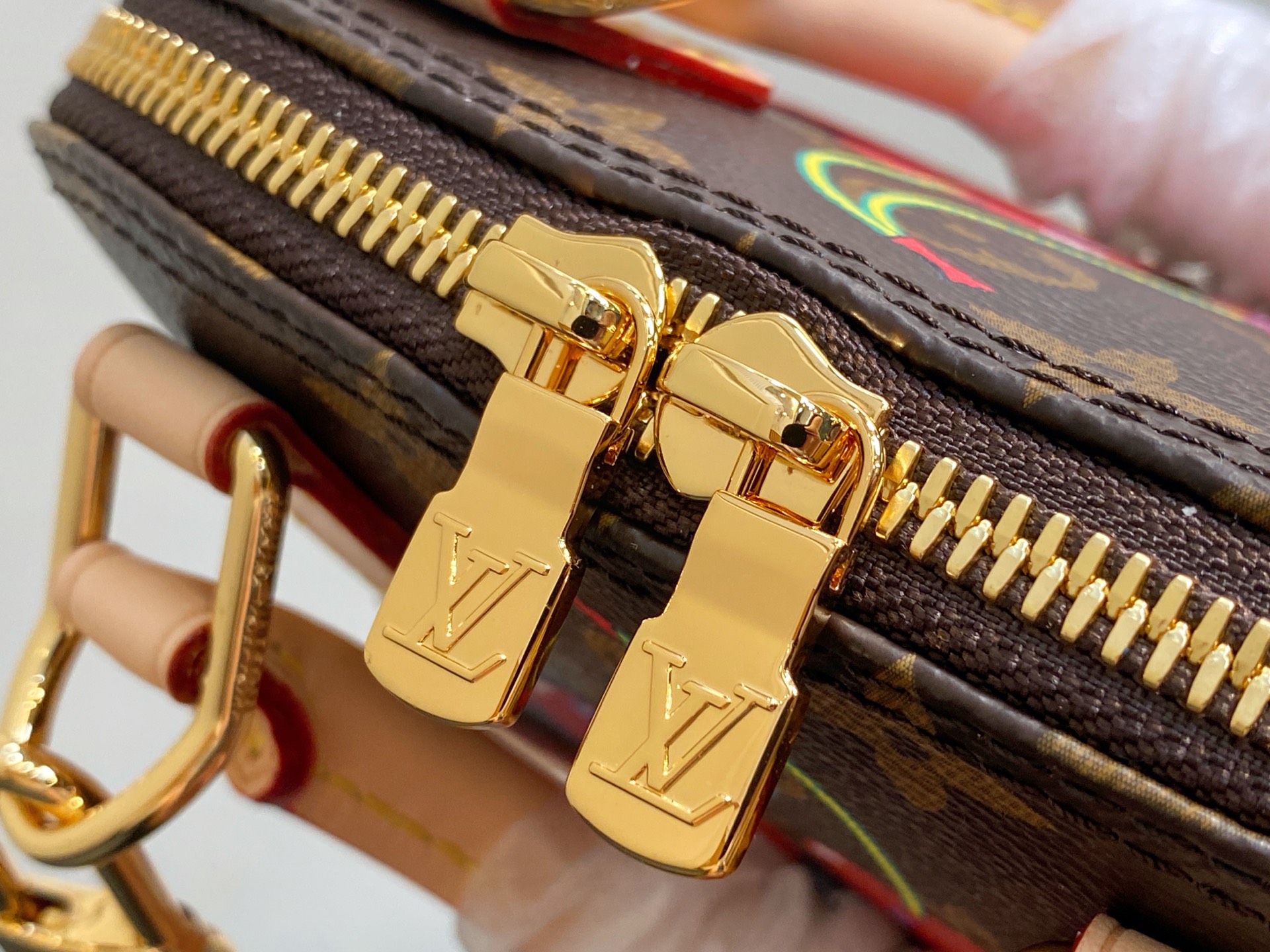 LV Alma bb(23.5 x 17.5 x 11.5)