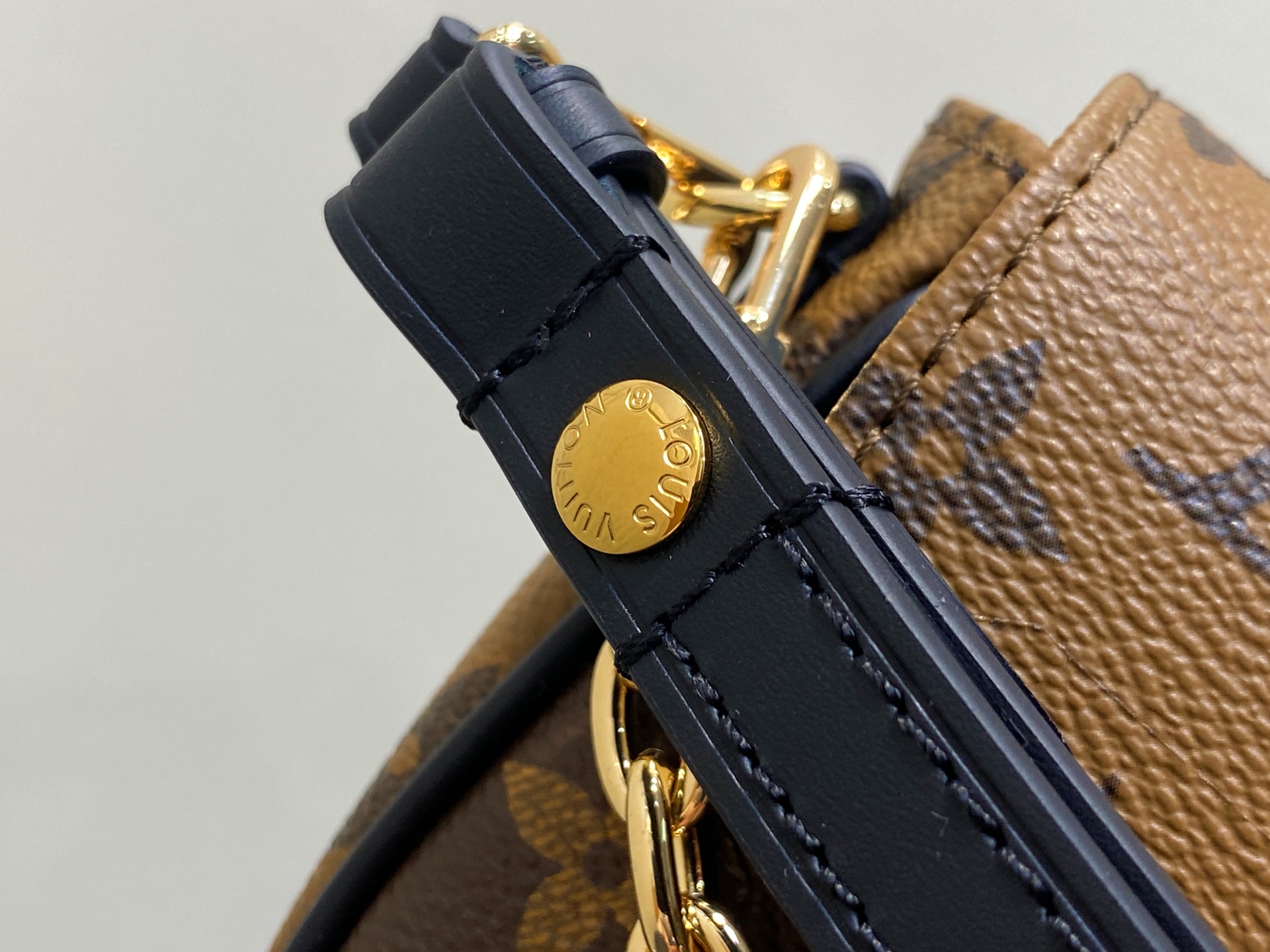 Louis Vuitton Wallet On Chain Ivy Bag (23.5x12x4.3CM)