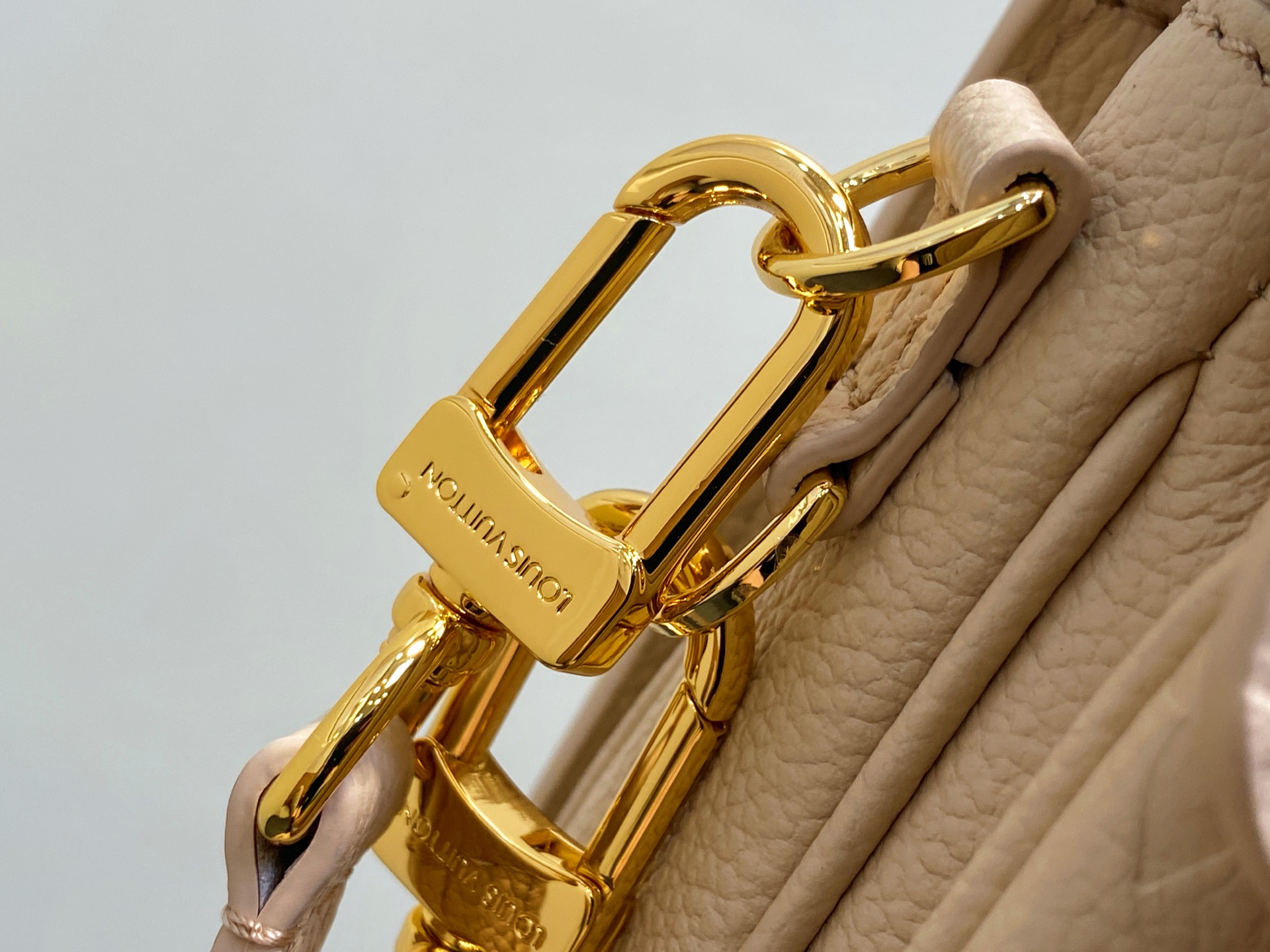 Louis Vuitton East West Métis Bag (29 x 24 x 12 CM)