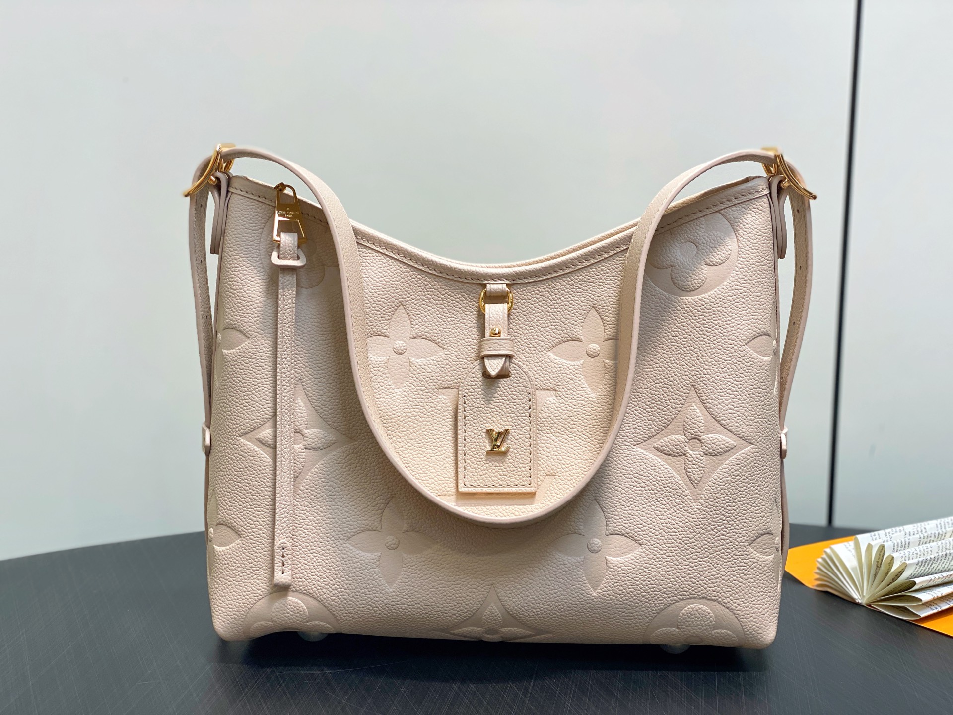 Louis Vuitton CarryAll Bag (29 x 24 x 12 CM)