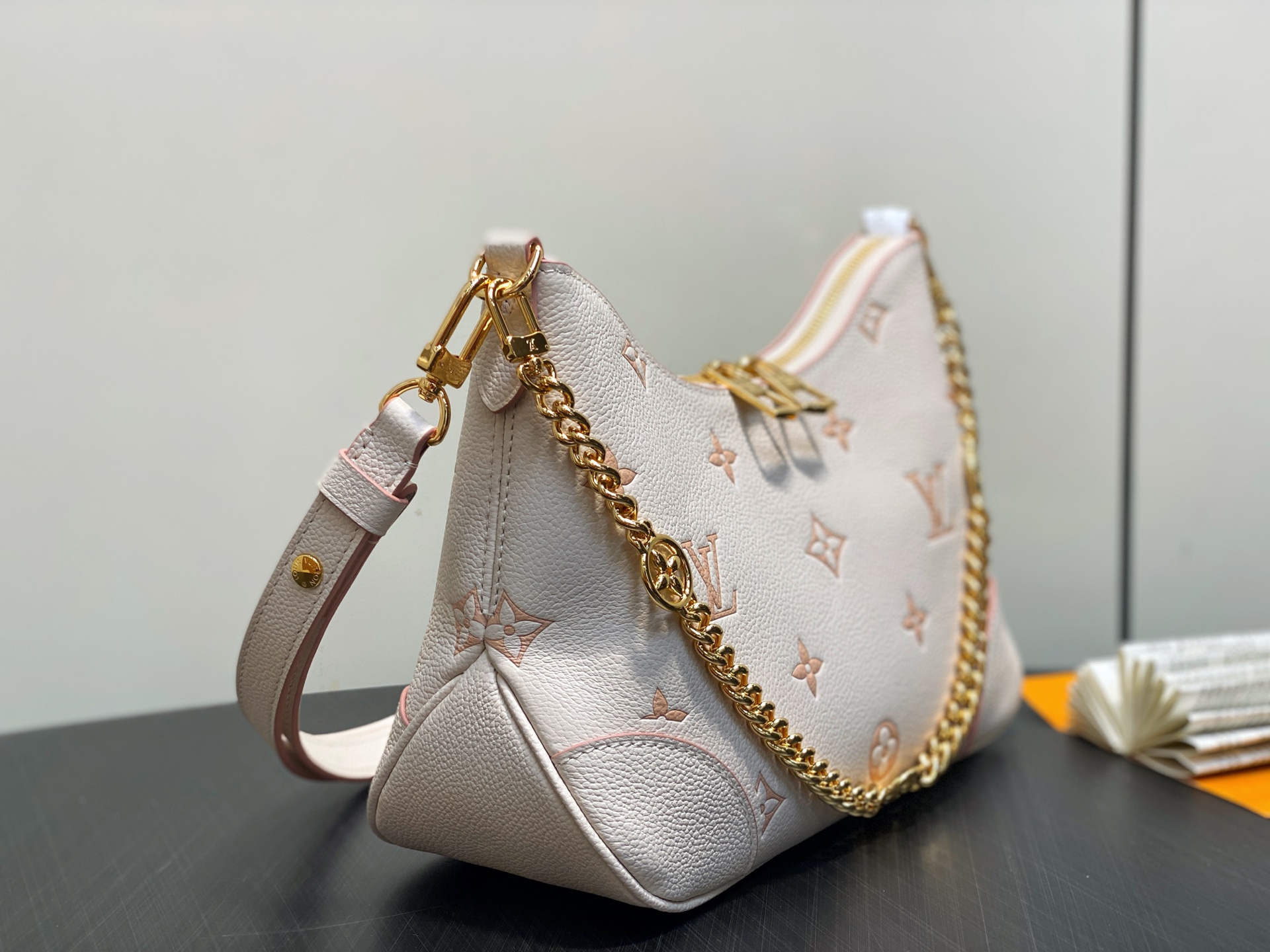 Louis Vuitton Boulogne Bag (16 x 9.5 x 29CM)