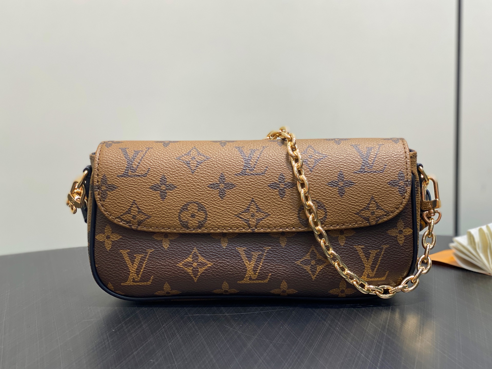 Louis Vuitton Wallet On Chain Ivy Bag (23.5x12x4.3CM)