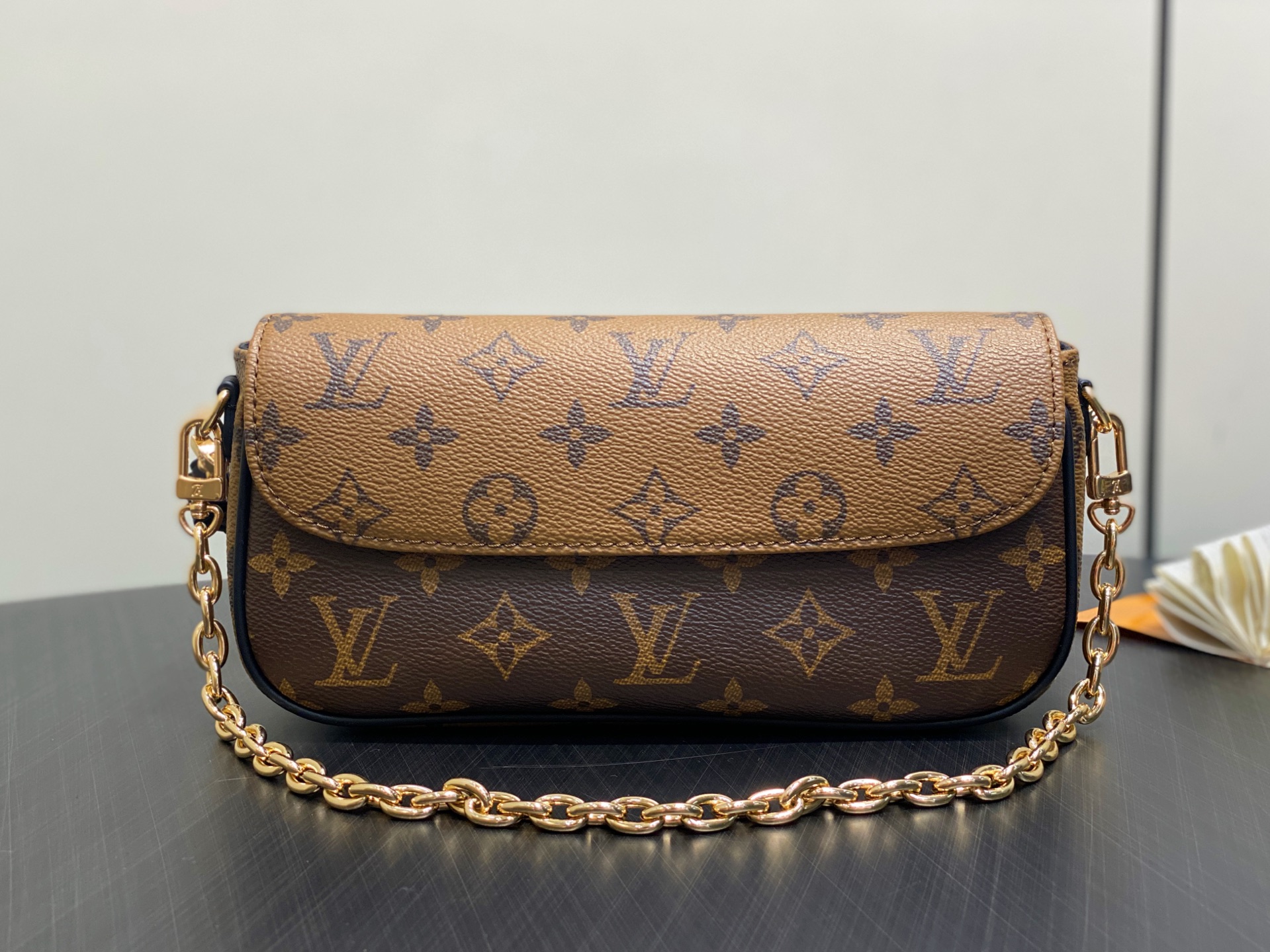 Louis Vuitton Wallet On Chain Ivy Bag (23.5x12x4.3CM)