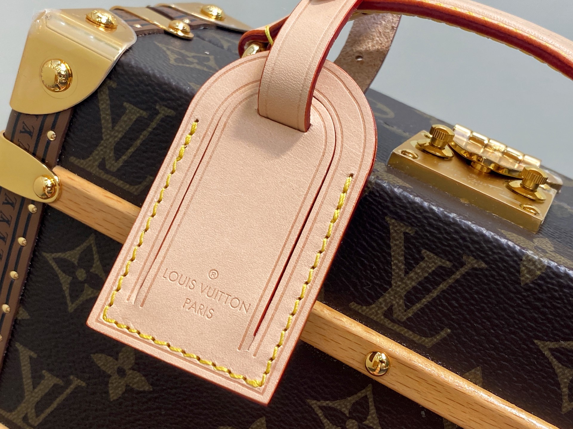 Louis Vuitton Handle Trunk Bag (16.5 x 8 x 24CM)