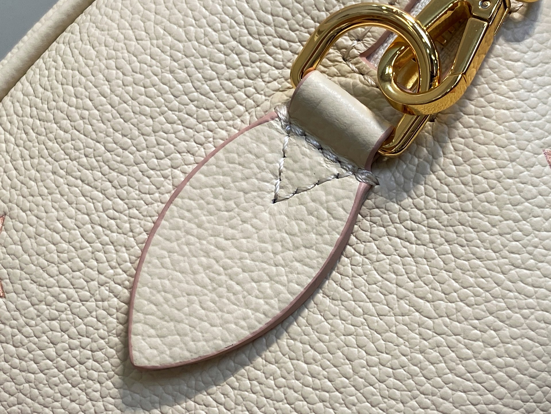 LV Speedy Bandoulière 20(13.5 x 12 x 20.5CM)