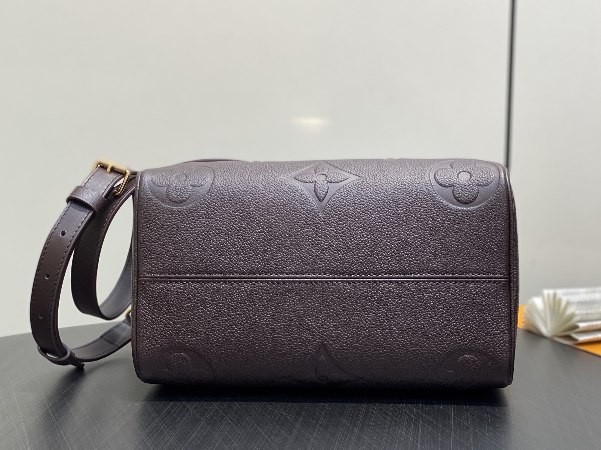 Louis Vuitton Speedy Bandoulière 25(15 x 11 x 25CM)