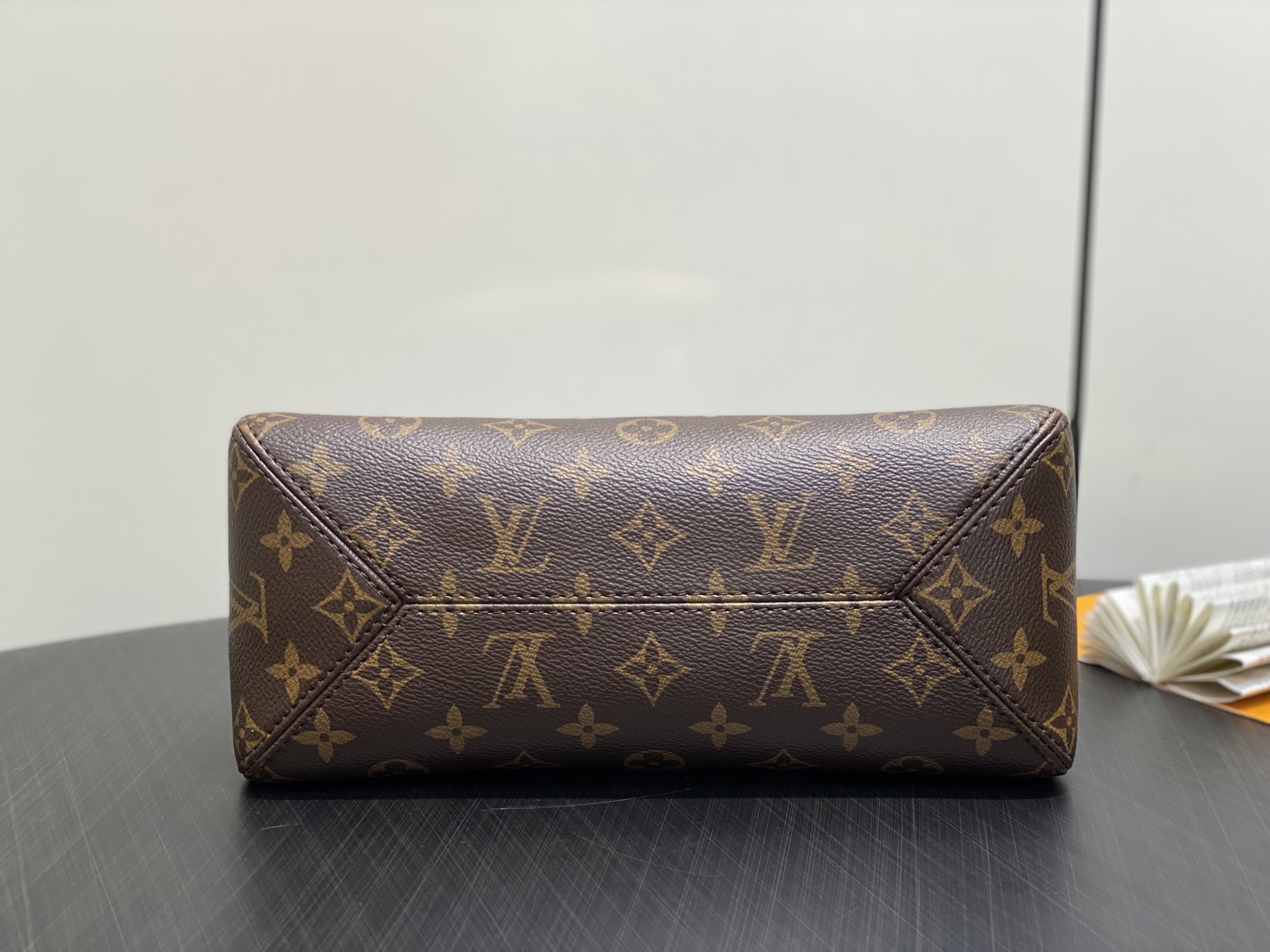 Louis Vuitton The Drop Bag (15 x 12 x 28CM)