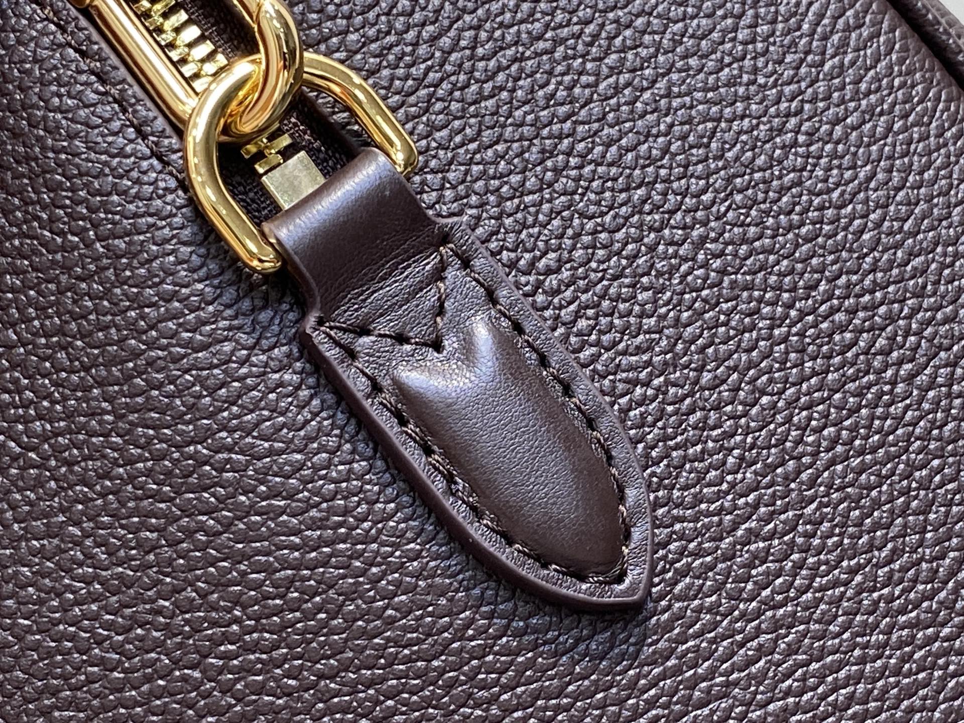 Louis Vuitton Speedy Bandoulière 25(15 x 11 x 25CM)