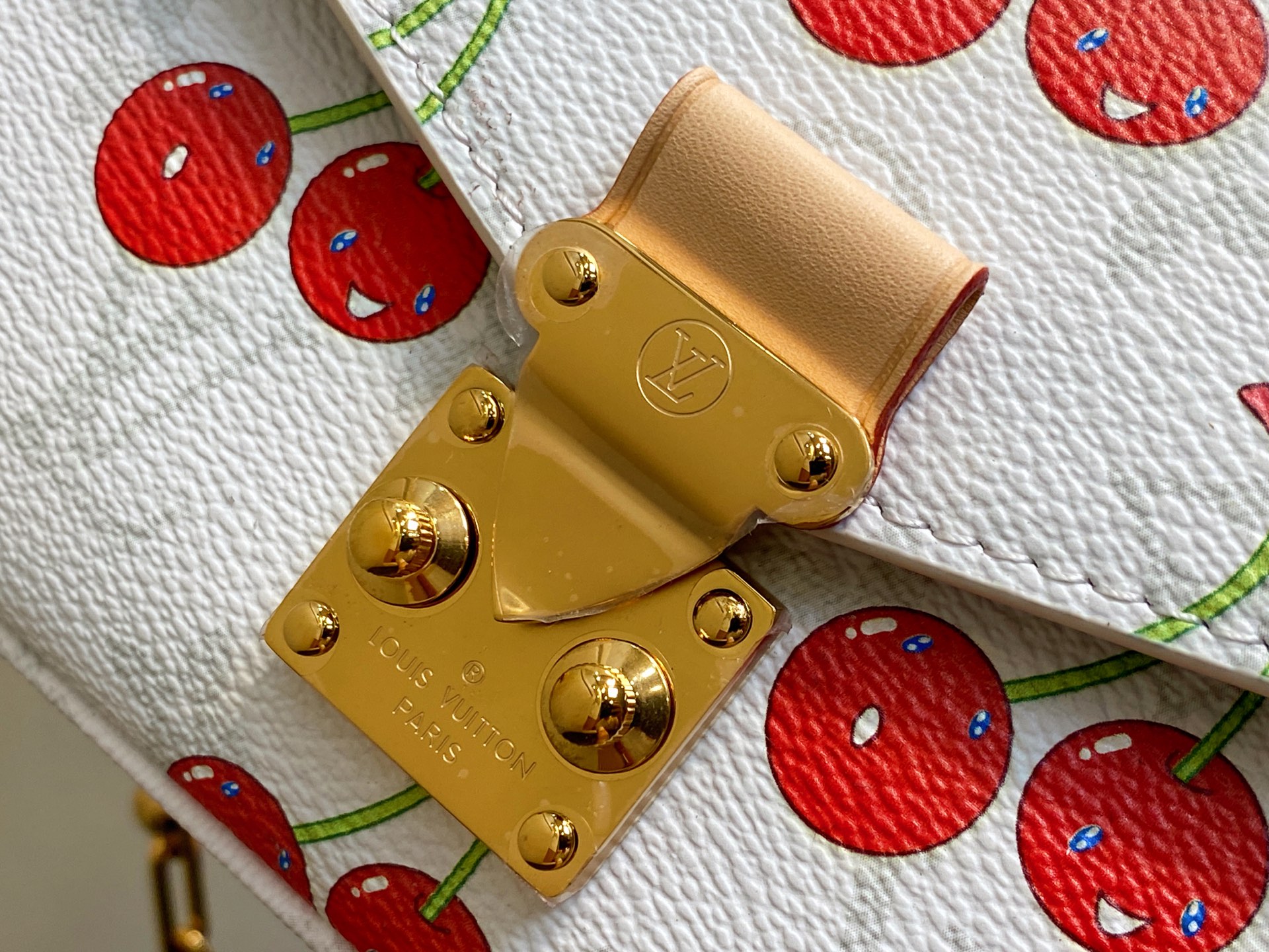 Louis Vuitton x TM Pochette Métis East West (21.5x13.5x6CM)