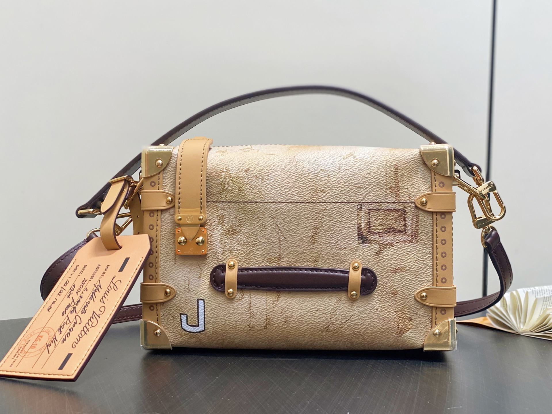 Louis Vuitton Side Trunk Bag (23.5 x 16.0 x 8.5CM)