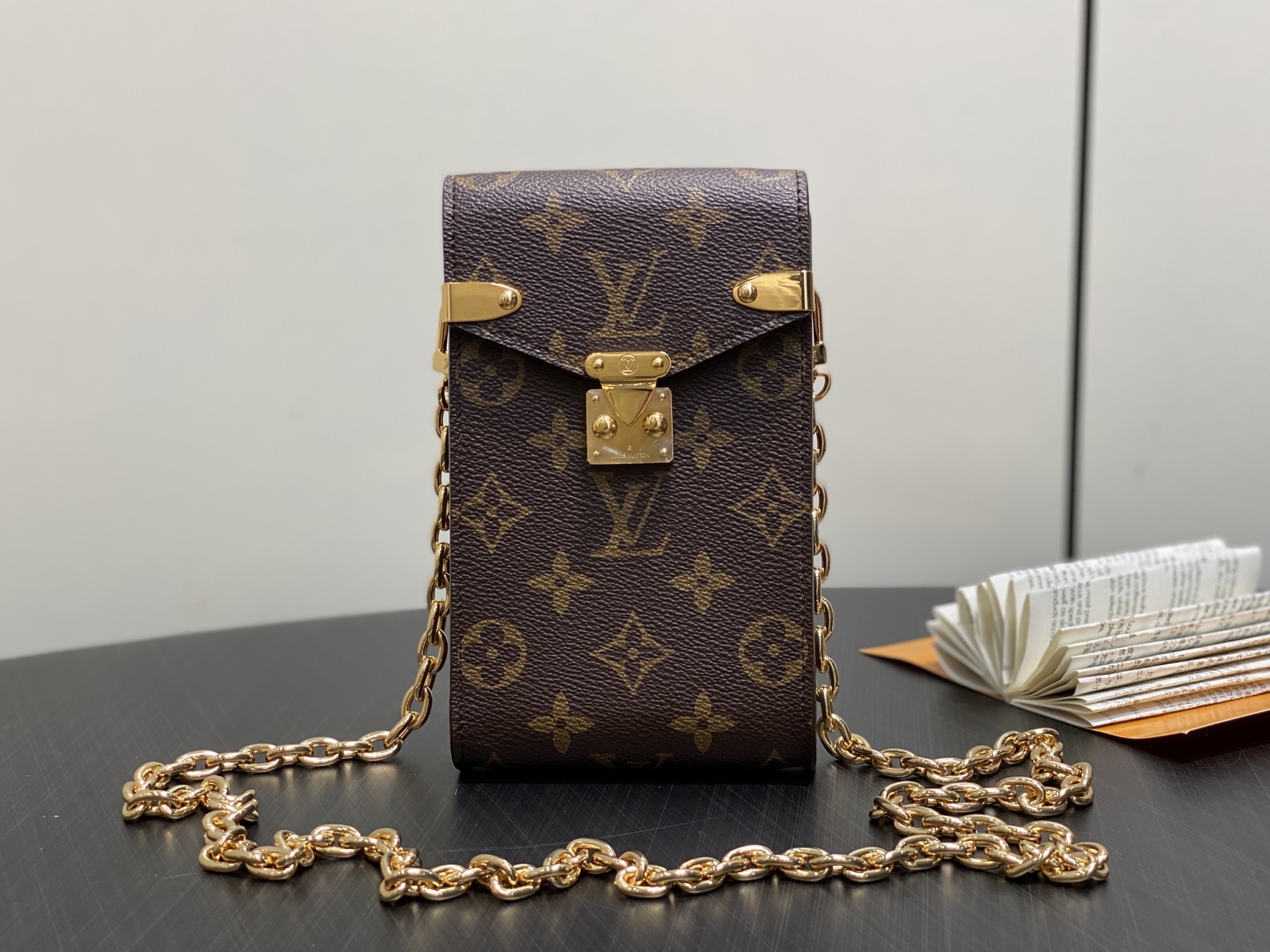 Louis Vuitton Métis Bag(17.5 x 4 x 10.4CM)