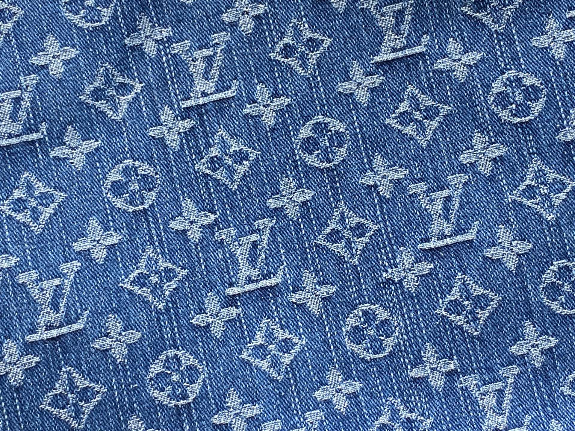 Louis Vuitton Neverfull MM-31 x 28 x 14CM