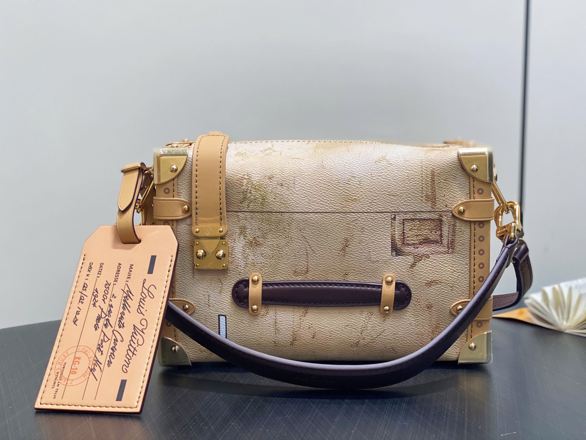 Louis Vuitton Side Trunk Bag (23.5 x 16.0 x 8.5CM)