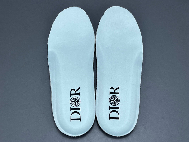 Di0r B30 Sneaker