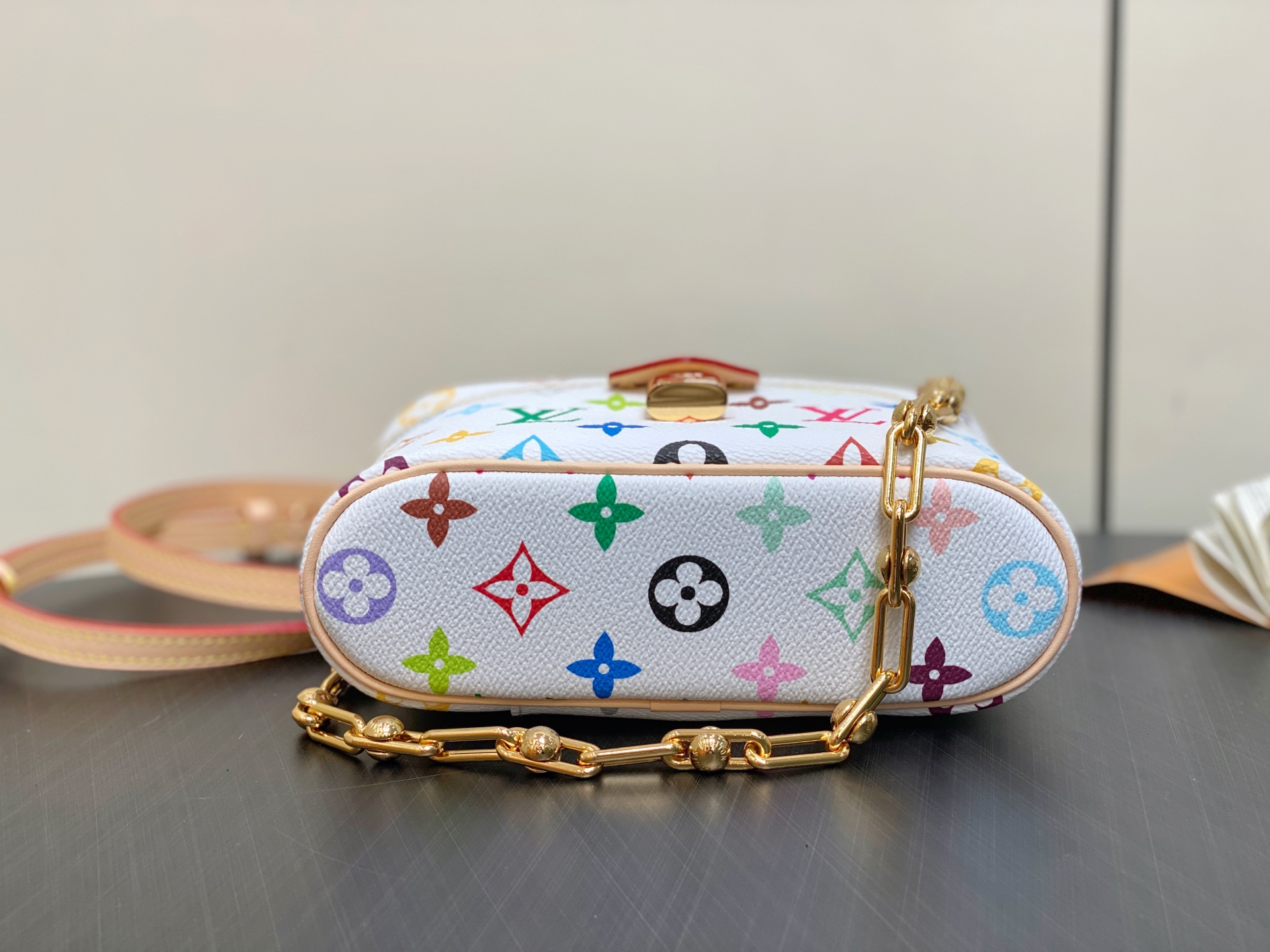 Louis Vuitton X TM Vanity Chain Pouch(11.5 x 6.5 x 19CM)