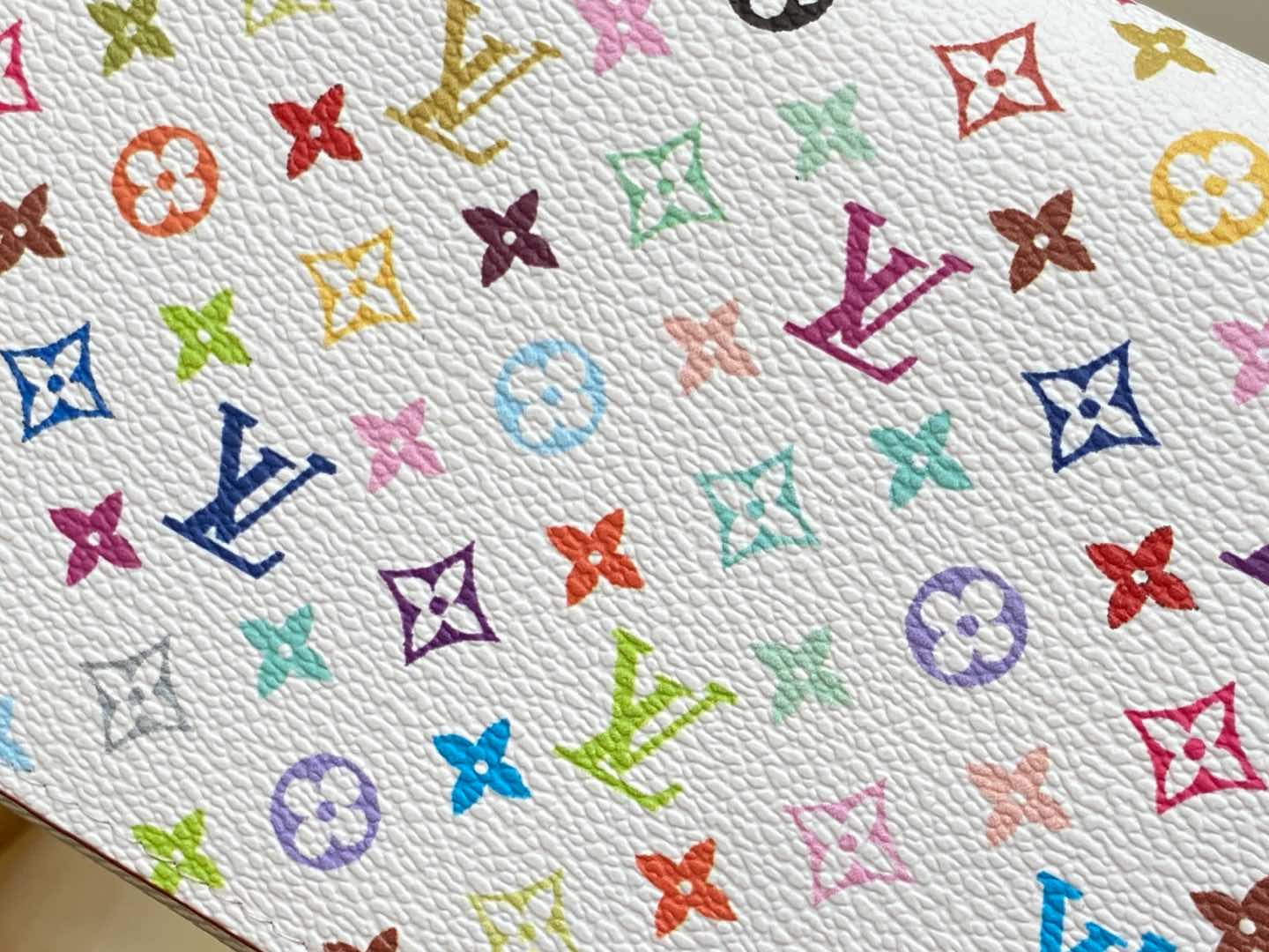 Louis Vuitton ZIPPY Wallet(20*9*2CM)