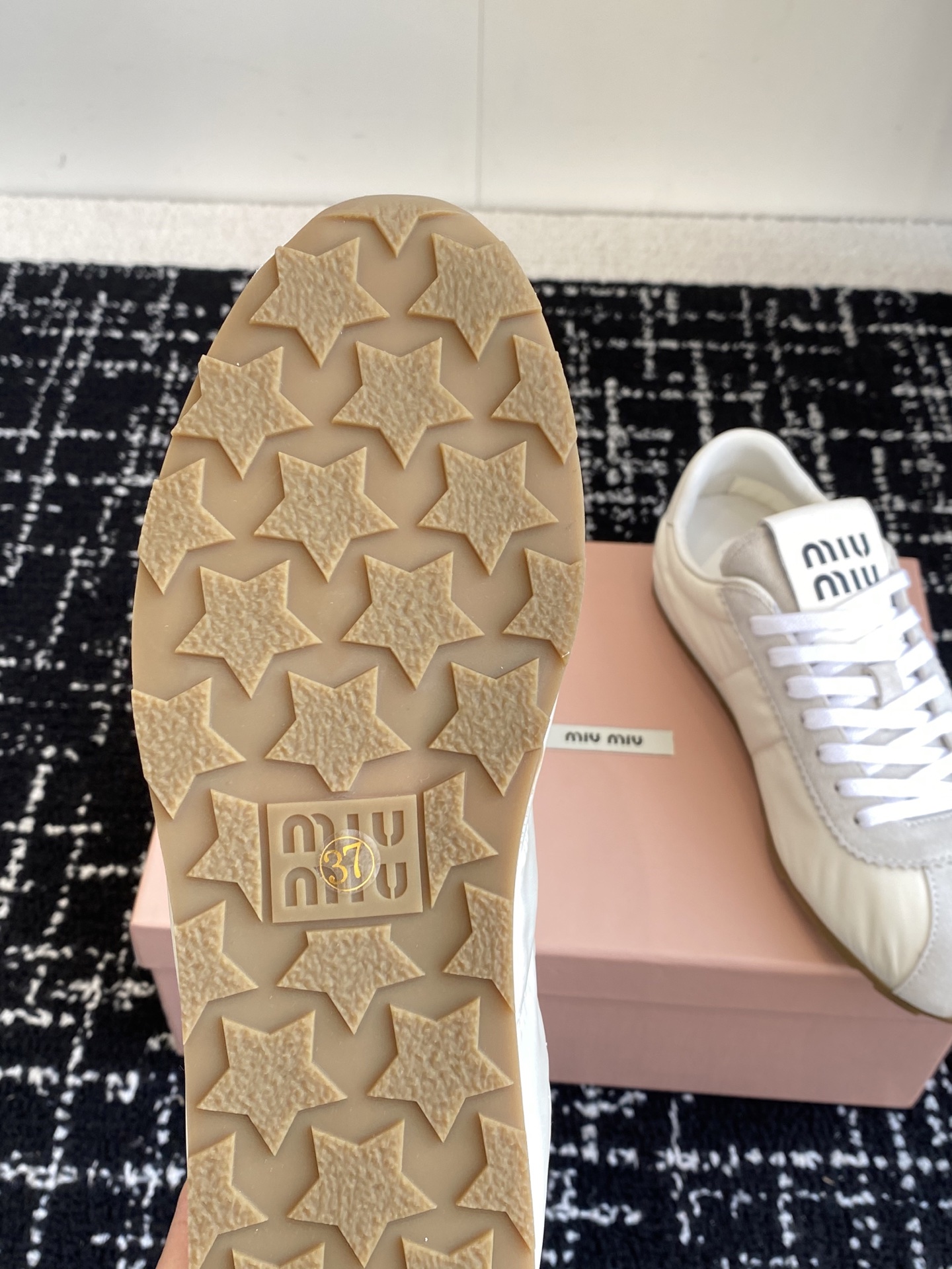 Miumiu Sneaker(EU35-41)
