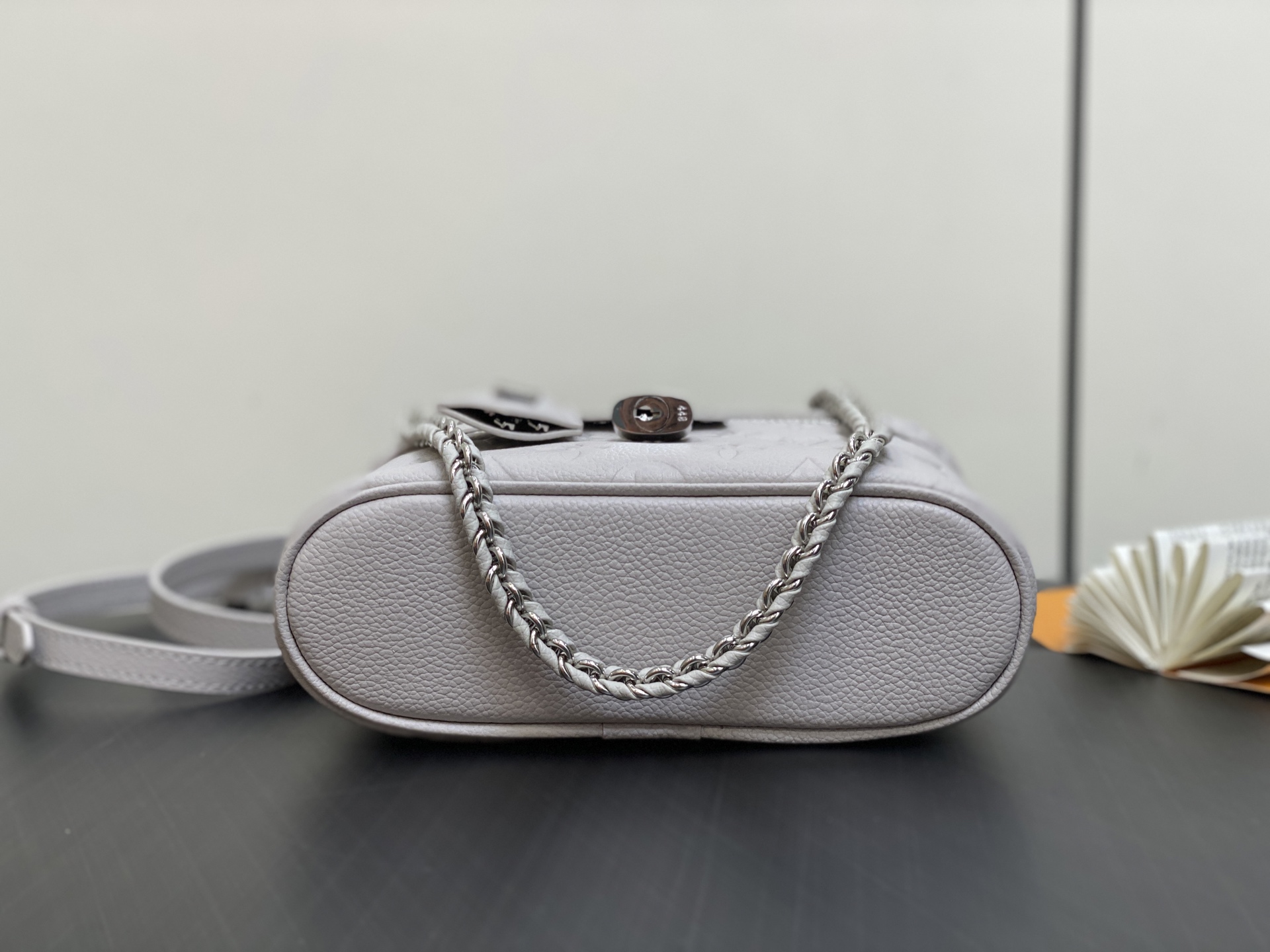 Louis Vuitton Vanity Chain Pouch(11.5 x 6.5 x 19CM)